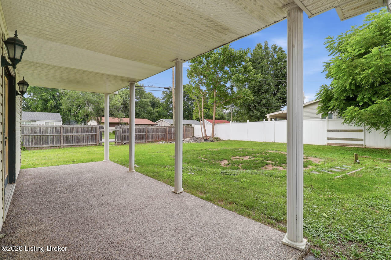 13401 Kinross Blvd Property Photo 54