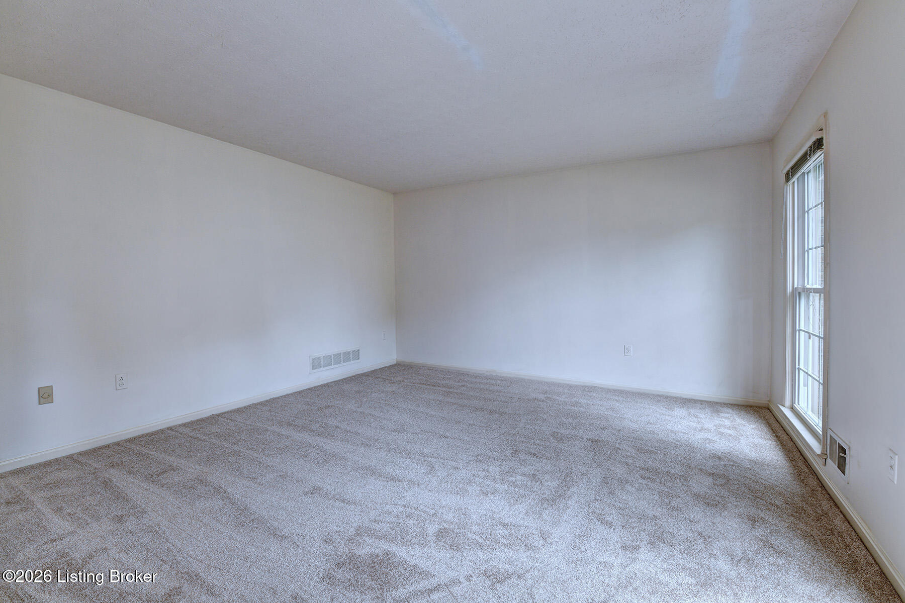 4513 Dannywood Rd Property Photo 3