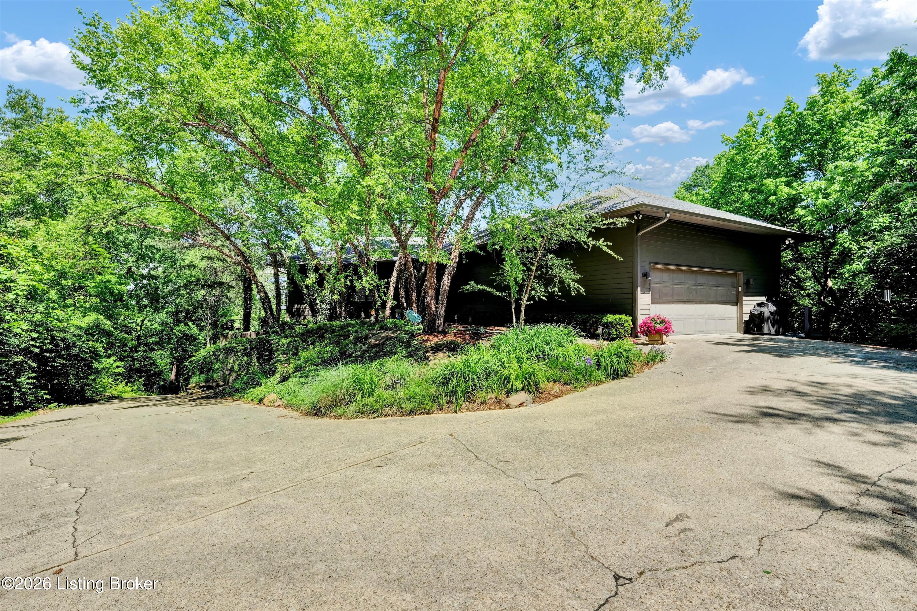 3257 Lands End Property Photo 11