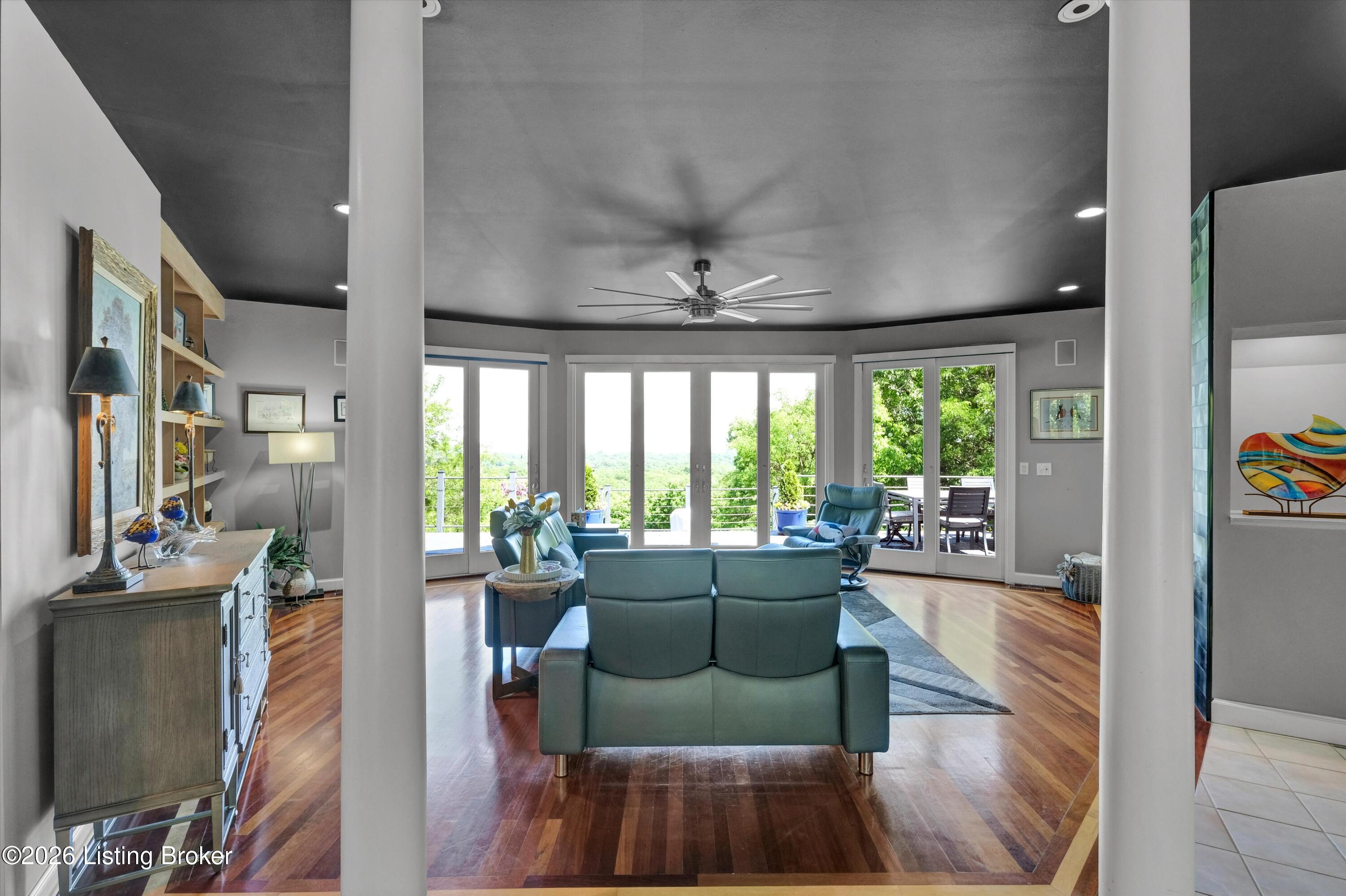 3257 Lands End Property Photo 13