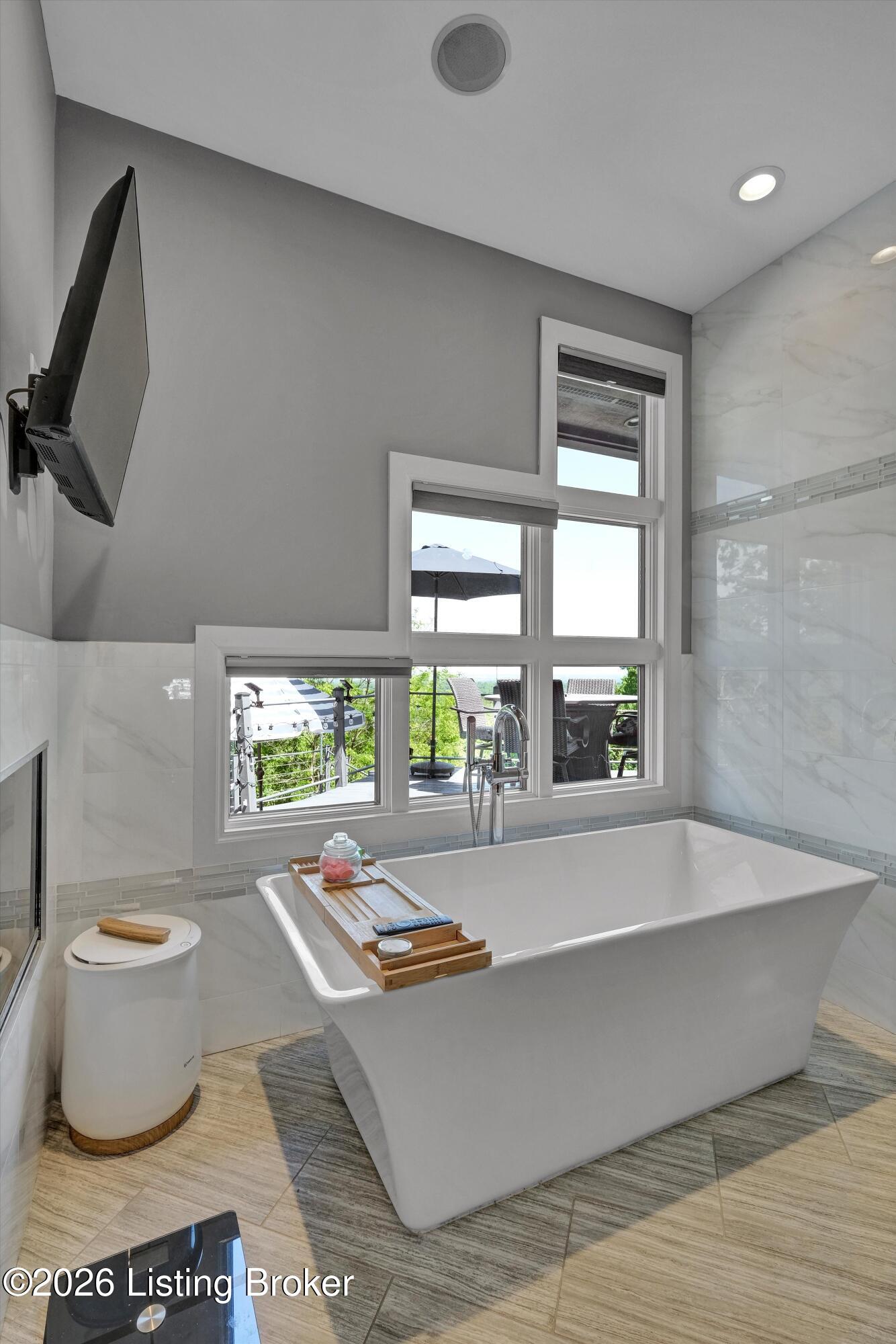 3257 Lands End Property Photo 31