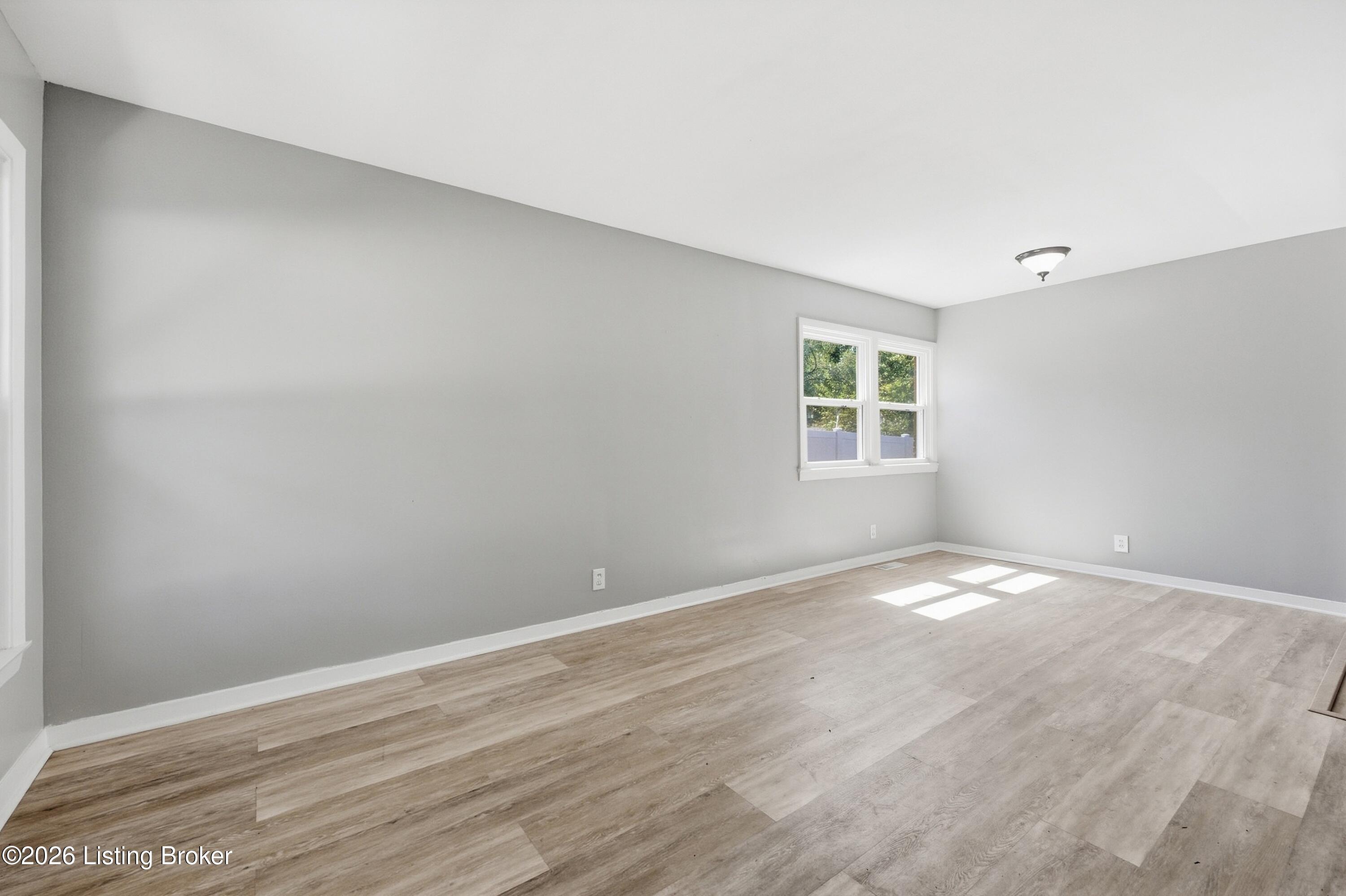 1206 Fairland Pl Property Photo 6