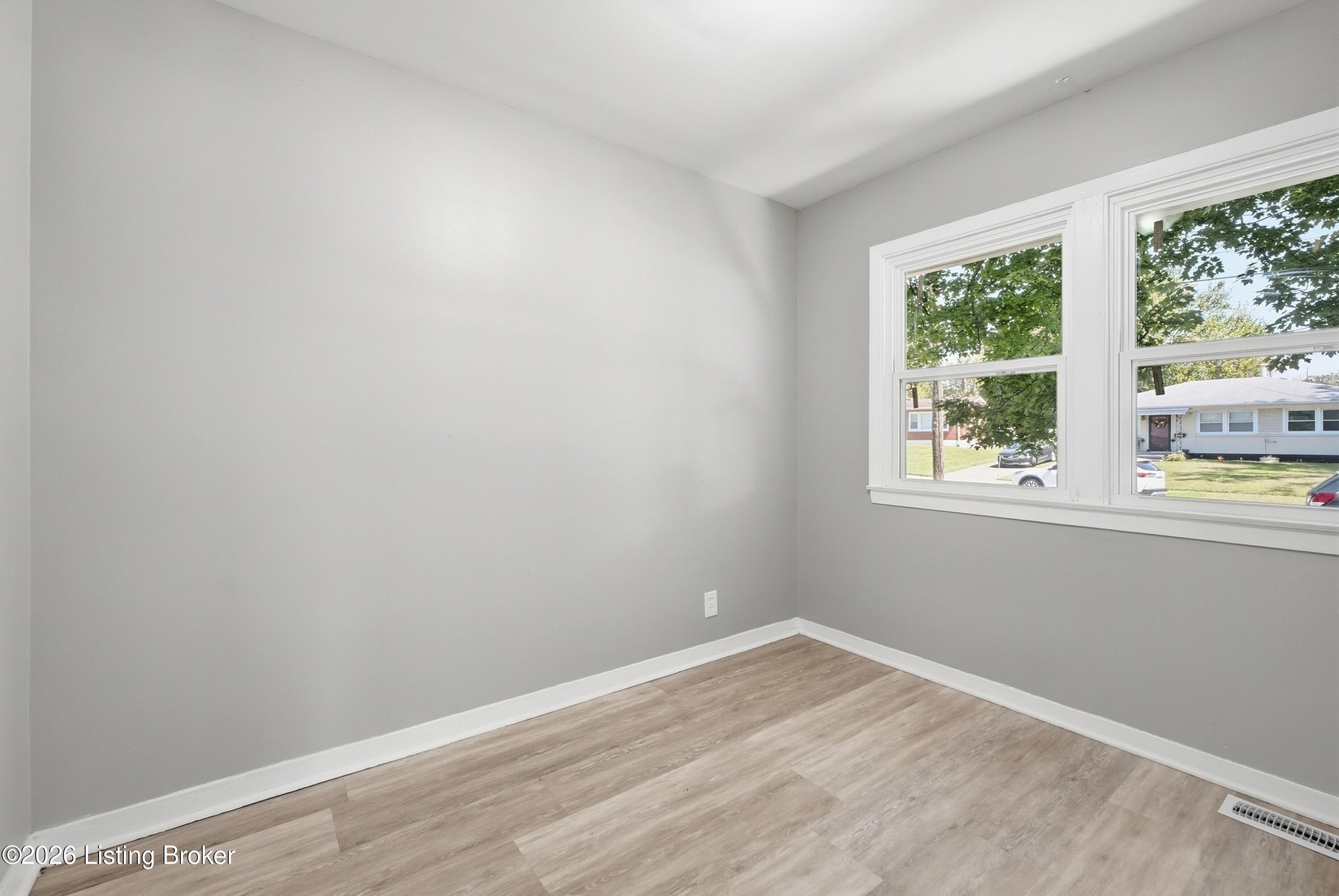 1206 Fairland Pl Property Photo 12