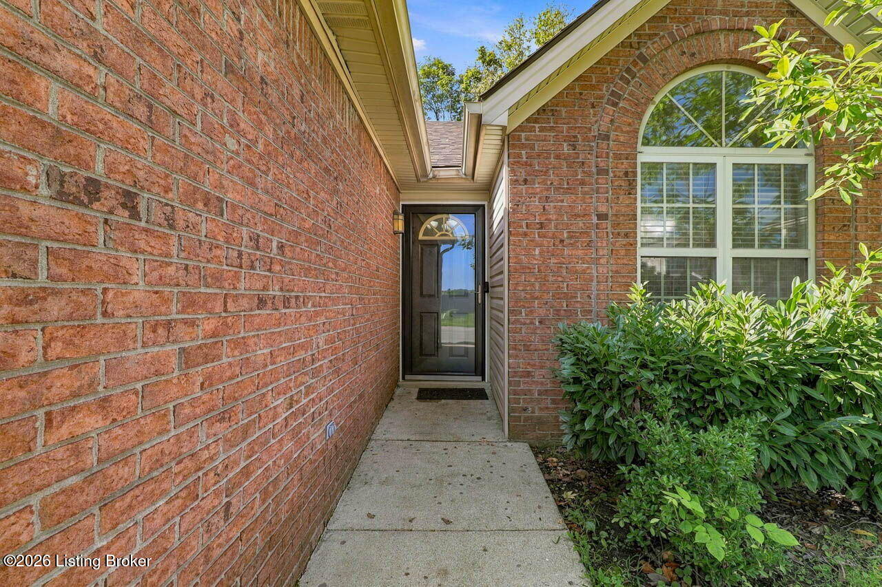 2524 Checkerberry Dr Property Photo 3