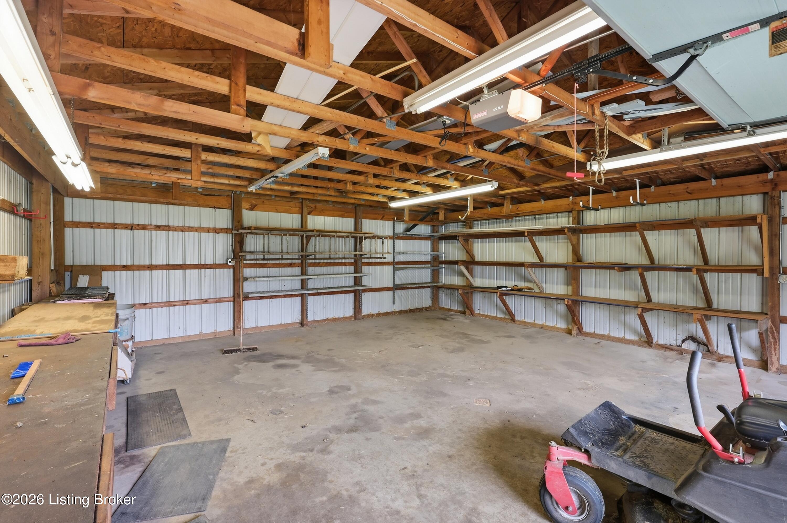 538 Wooden Ln Property Photo 18