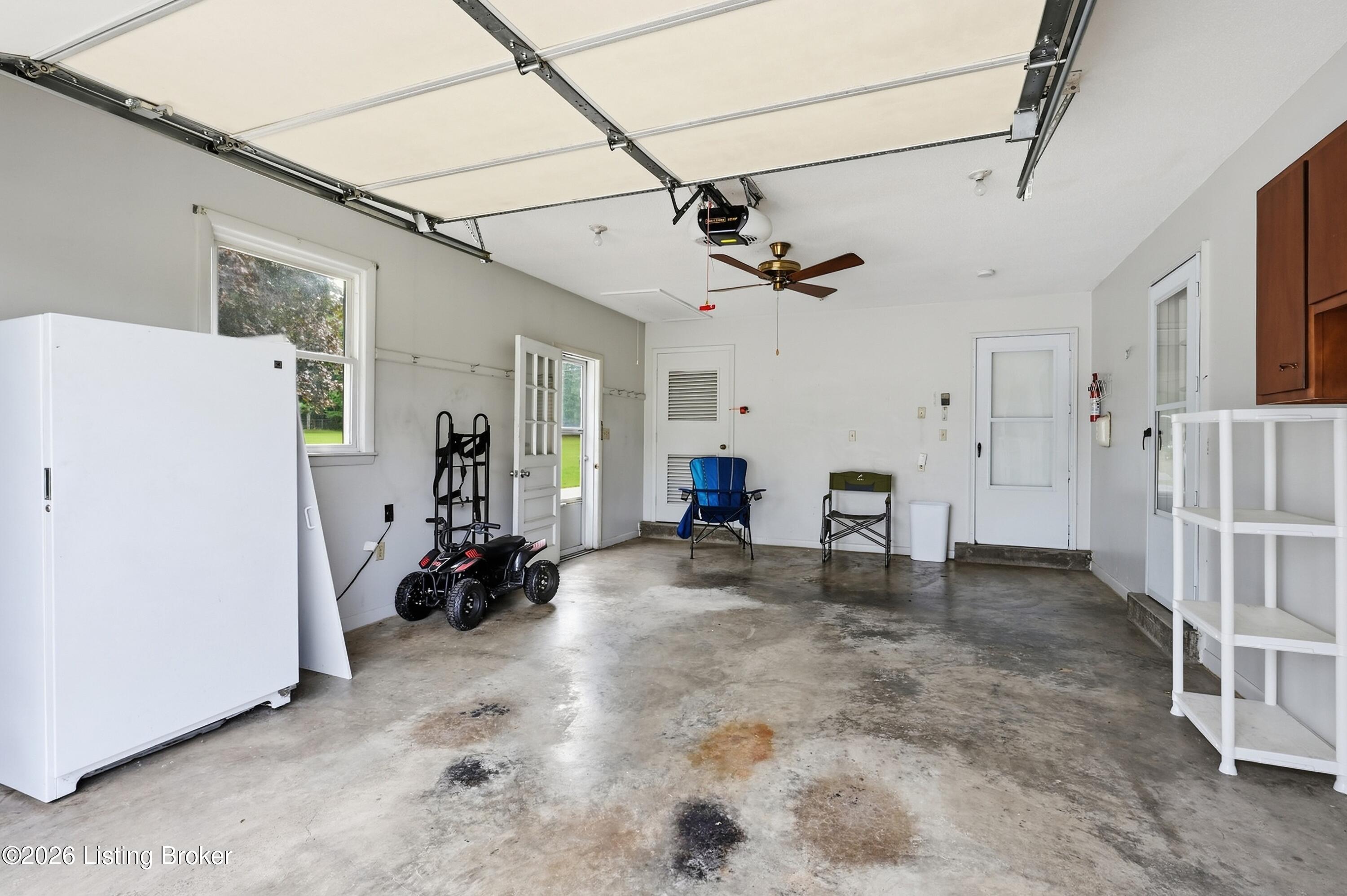 538 Wooden Ln Property Photo 20