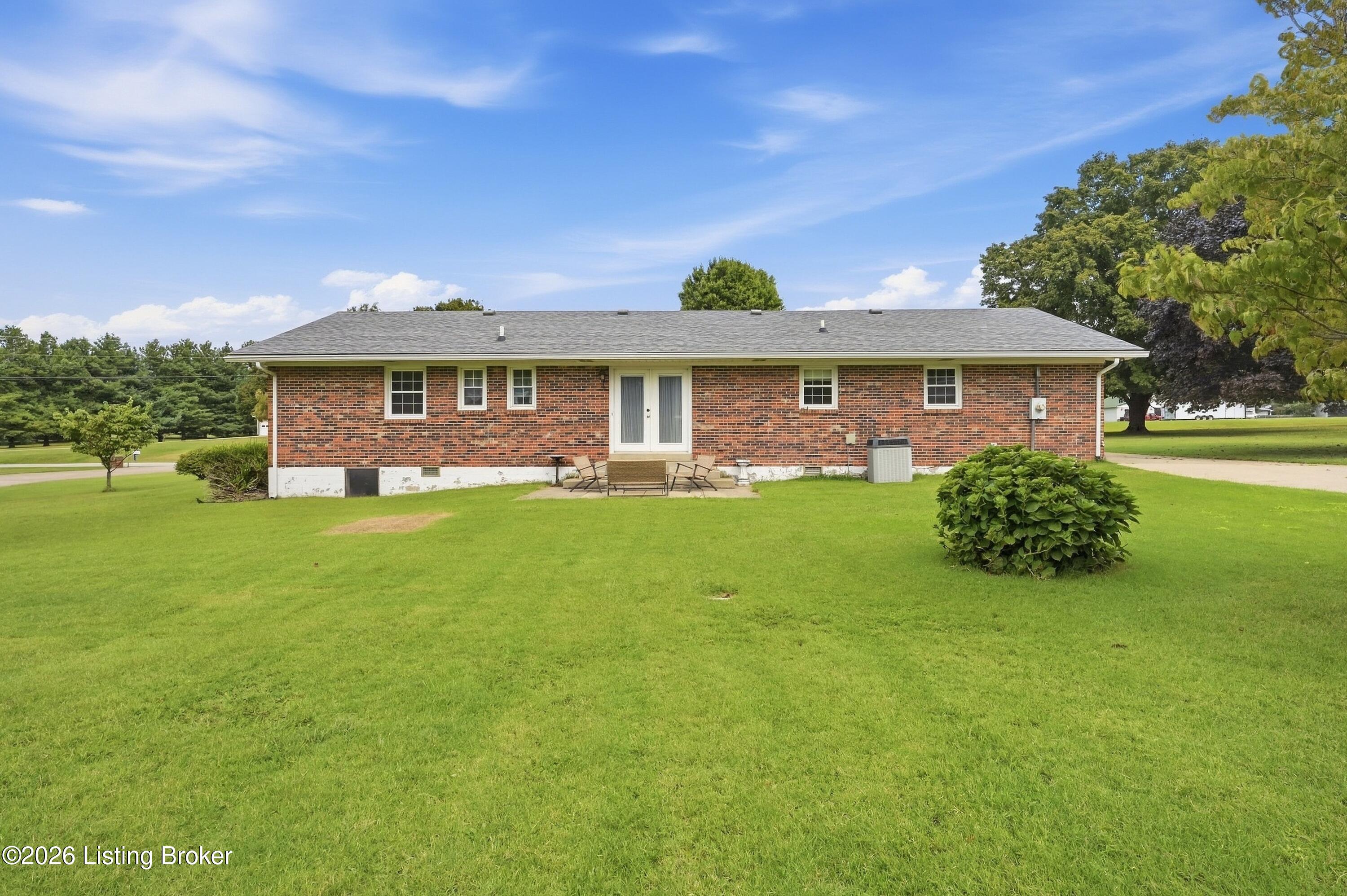 538 Wooden Ln Property Photo 22