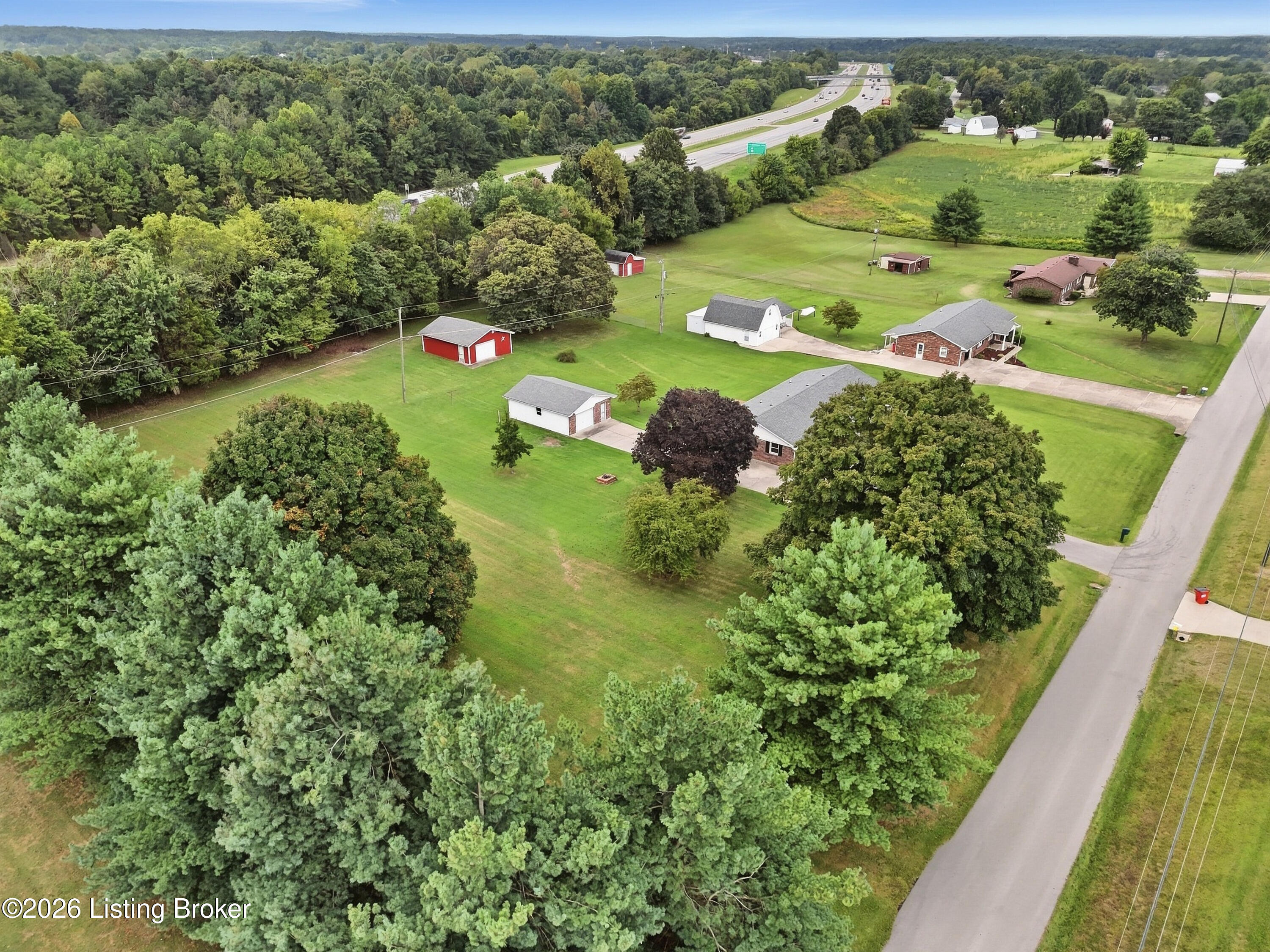 538 Wooden Ln Property Photo 27