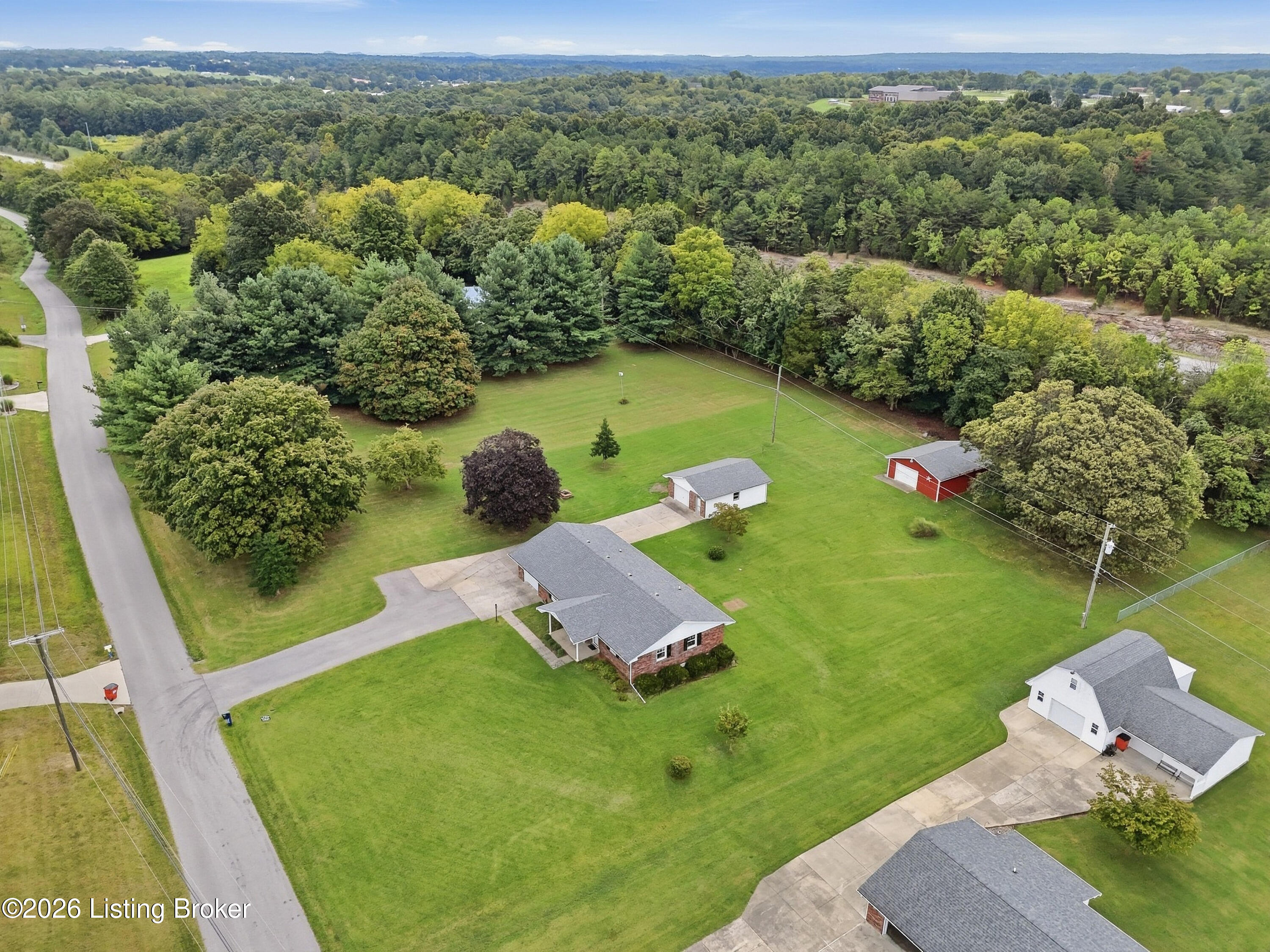 538 Wooden Ln Property Photo 29