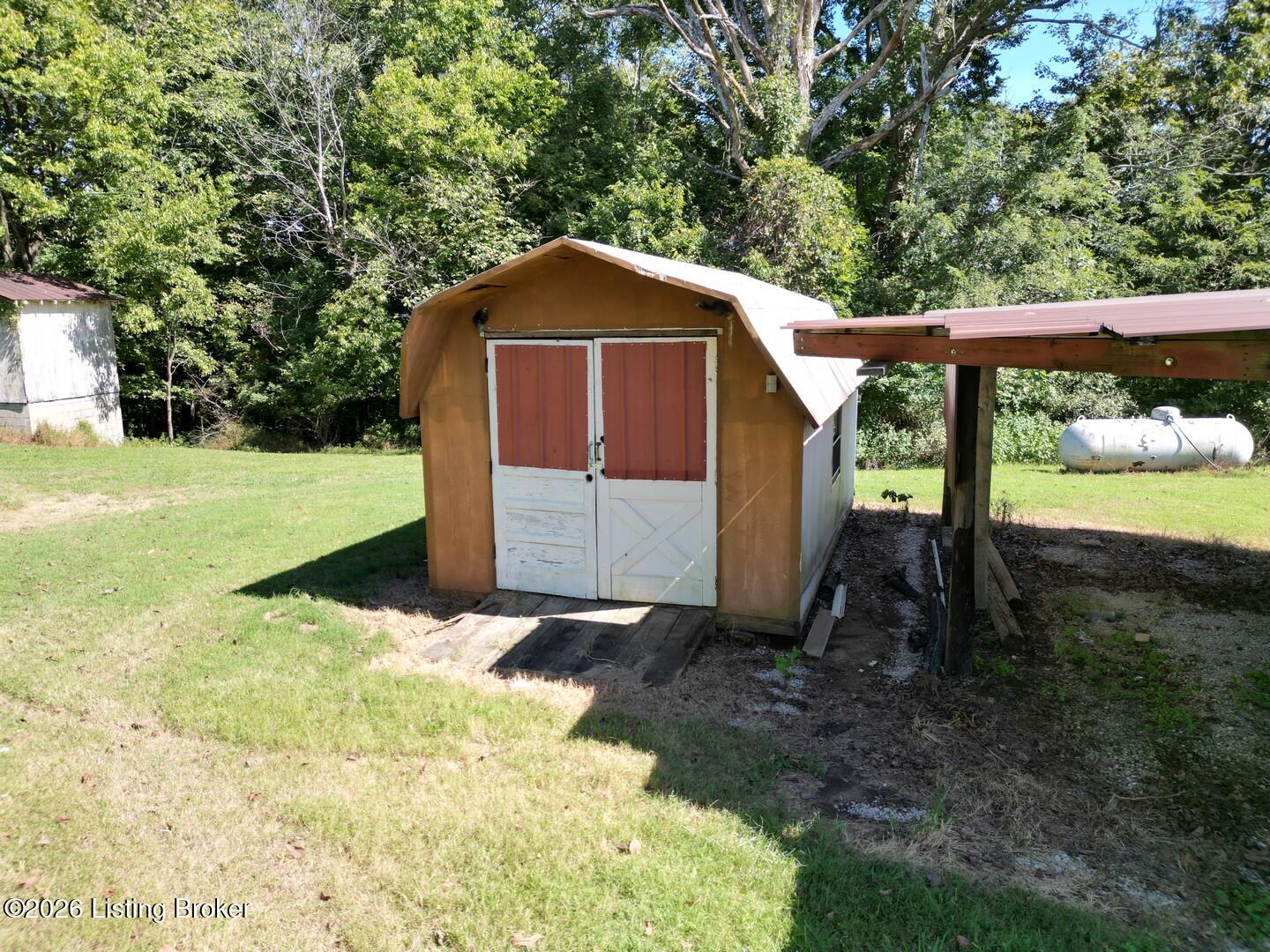 1905 Hickory Grove Rd Property Photo 20