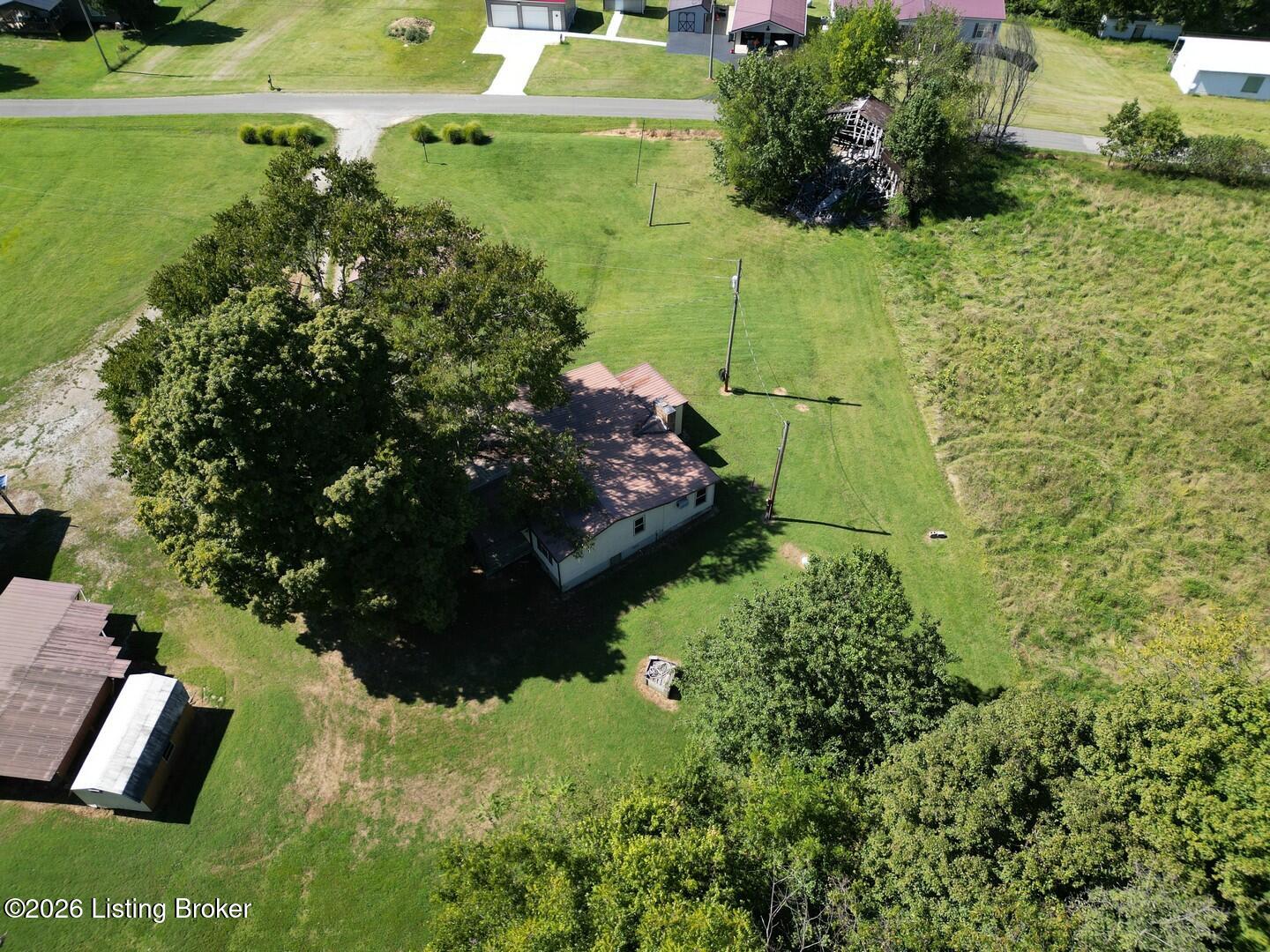 1905 Hickory Grove Rd Property Photo 24
