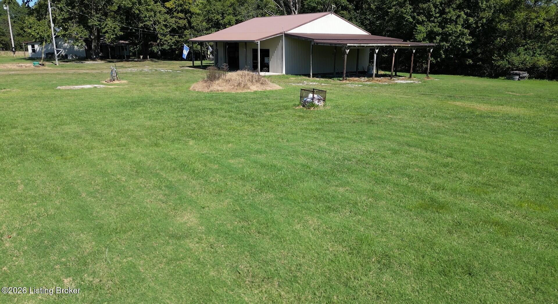 1905 Hickory Grove Rd Property Photo 35