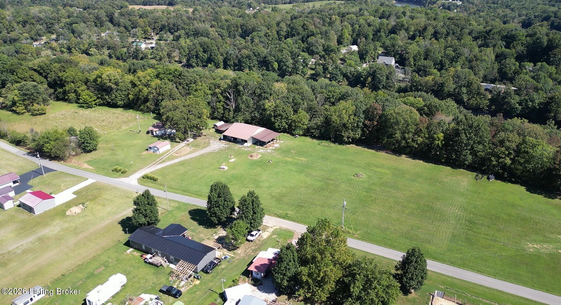 1905 Hickory Grove Rd Property Photo 38