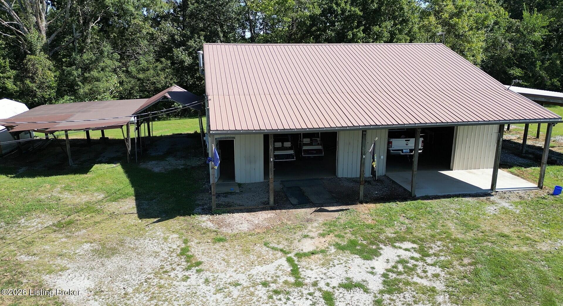 1905 Hickory Grove Rd Property Photo 39