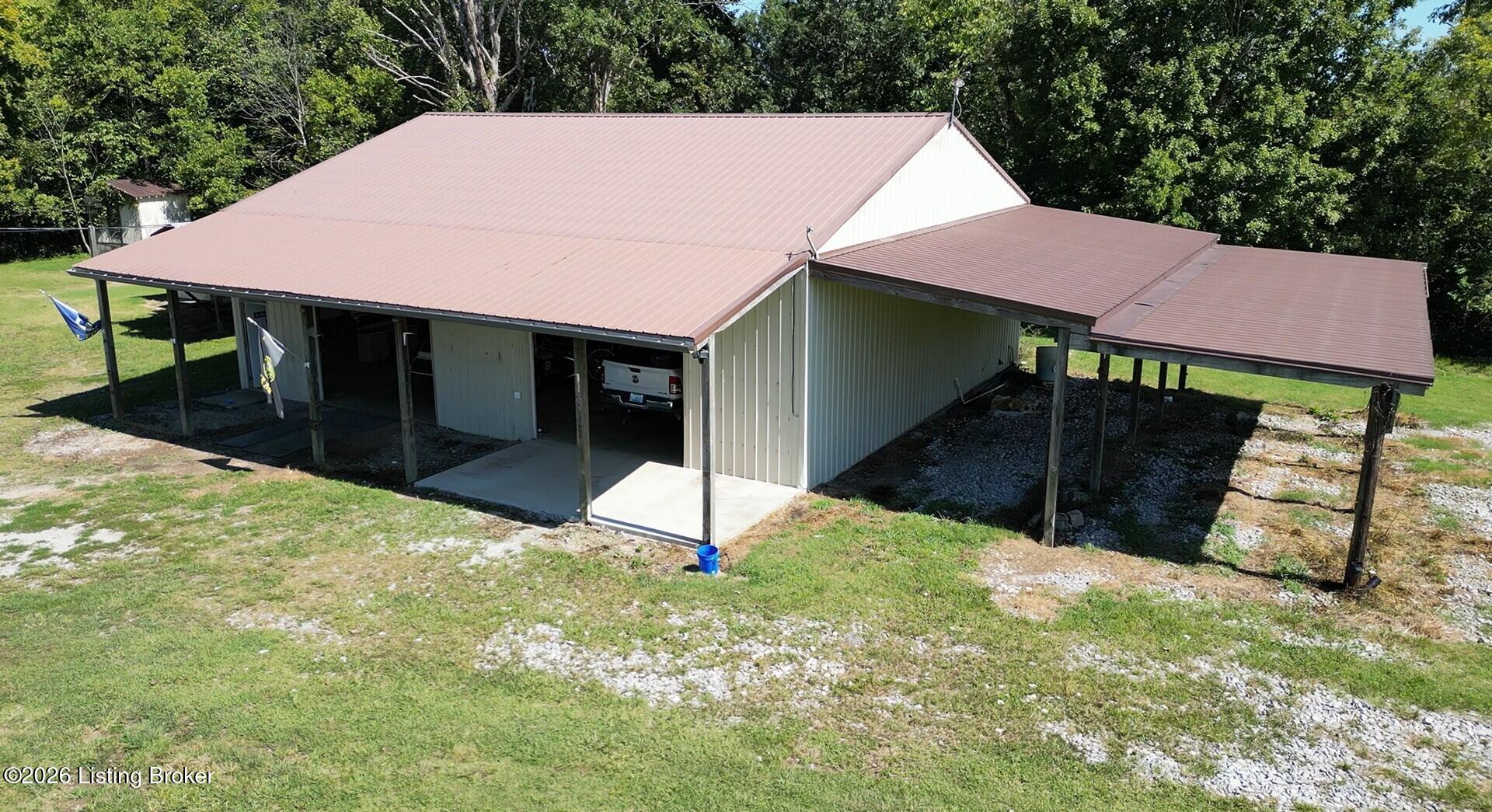 1905 Hickory Grove Rd Property Photo 40