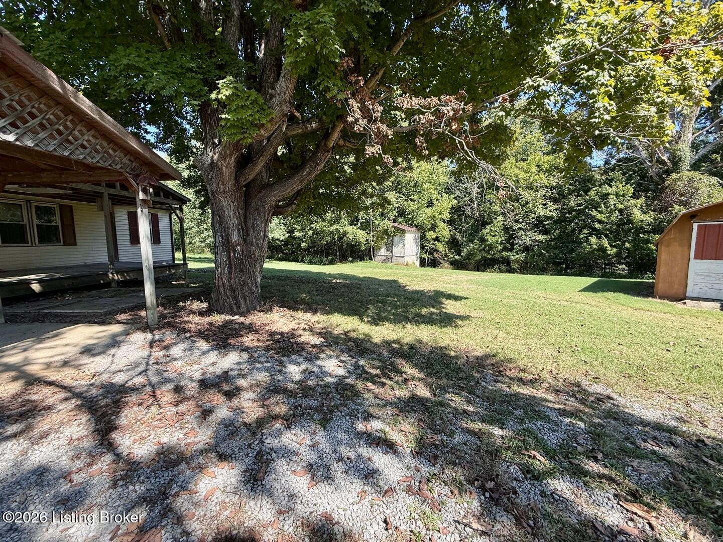 1905 Hickory Grove Rd Property Photo 84