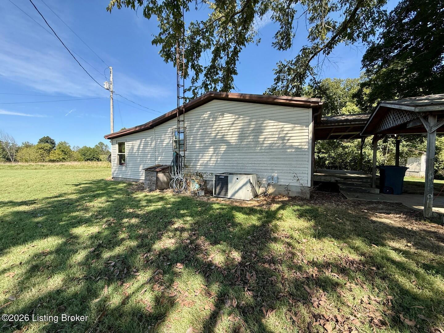 1905 Hickory Grove Rd Property Photo 86