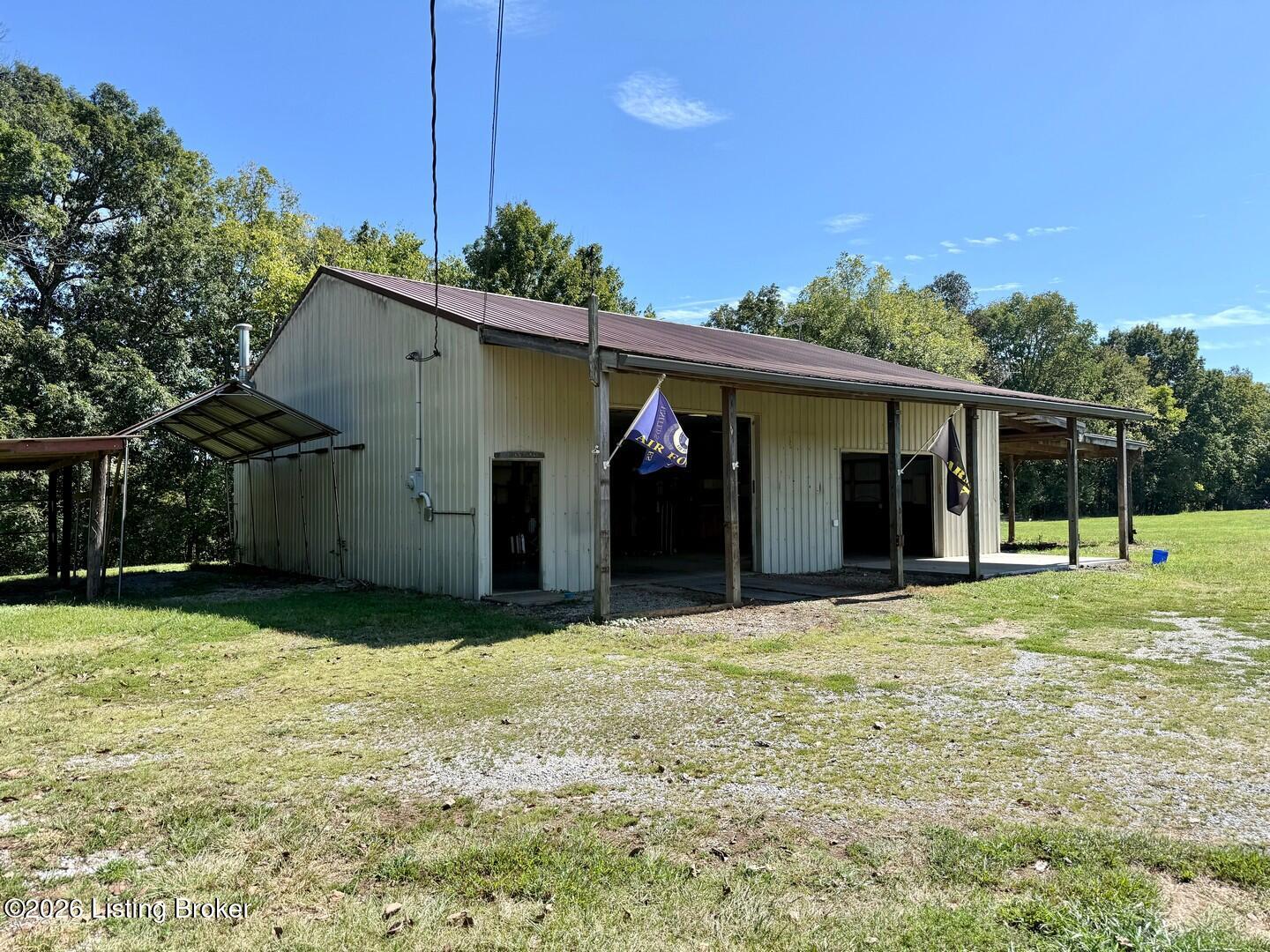 1905 Hickory Grove Rd Property Photo 91