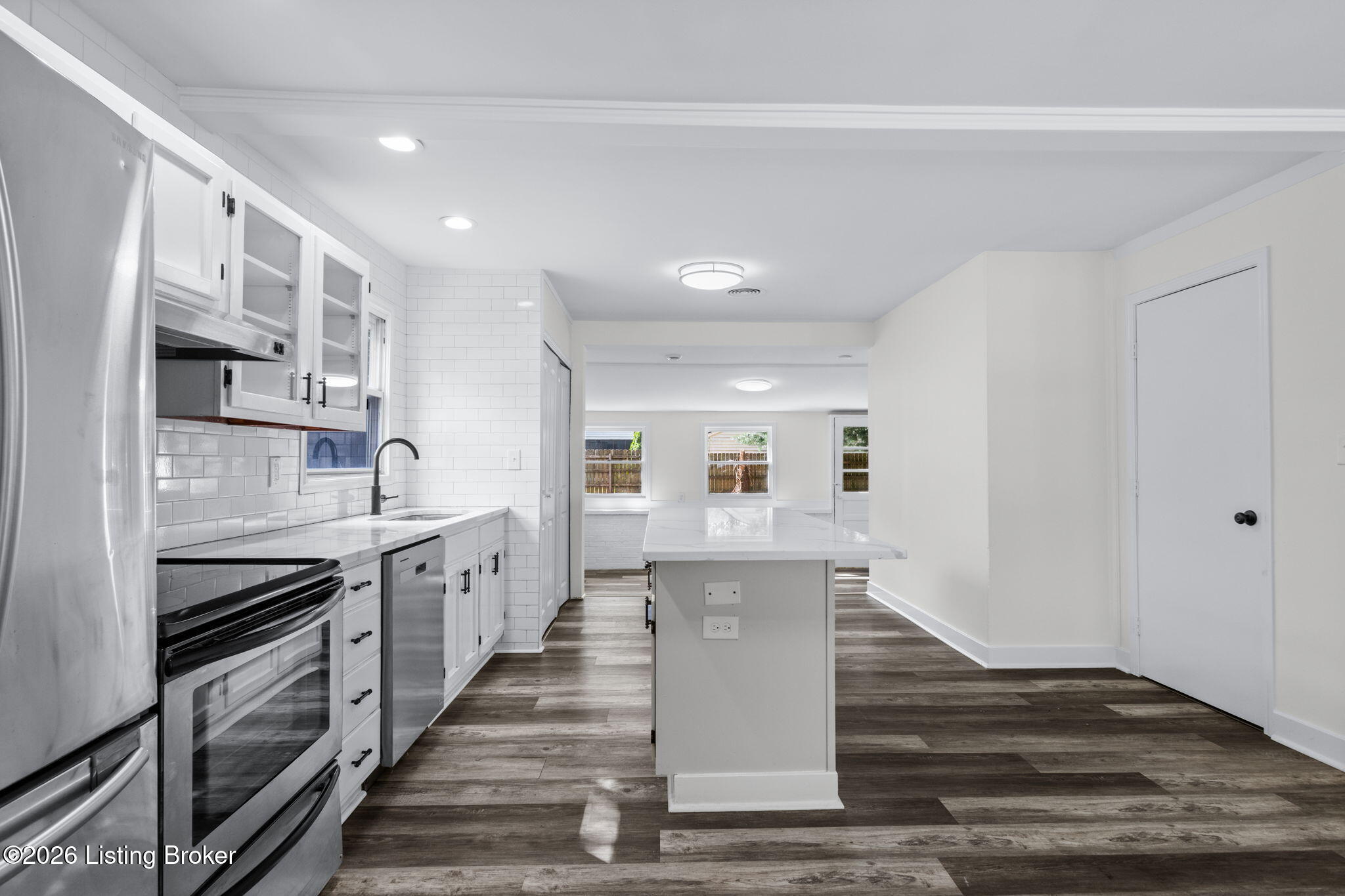 3633 Johnston Way Property Photo 10