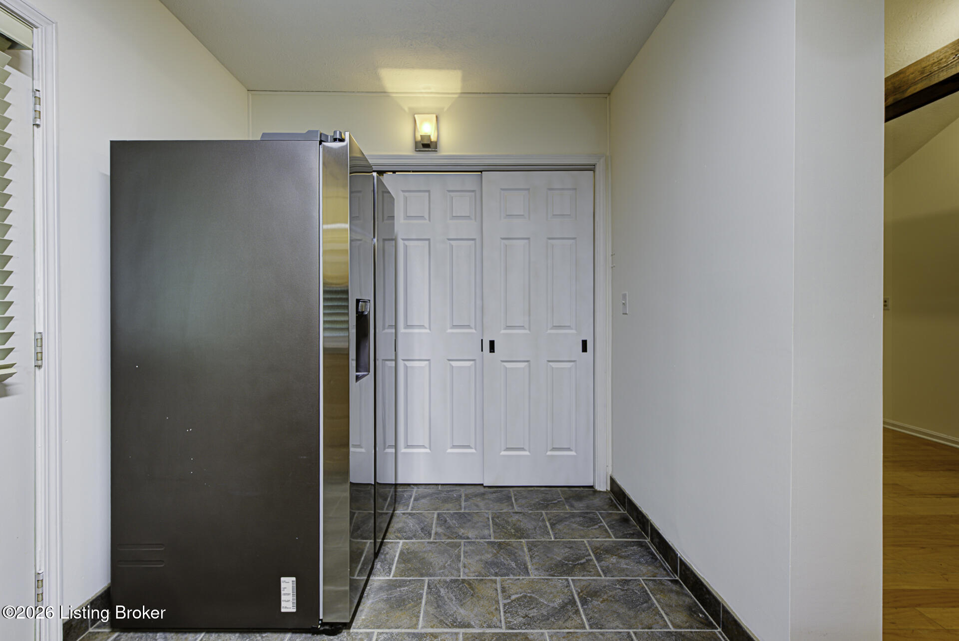 600 Washburn Ave Property Photo 11
