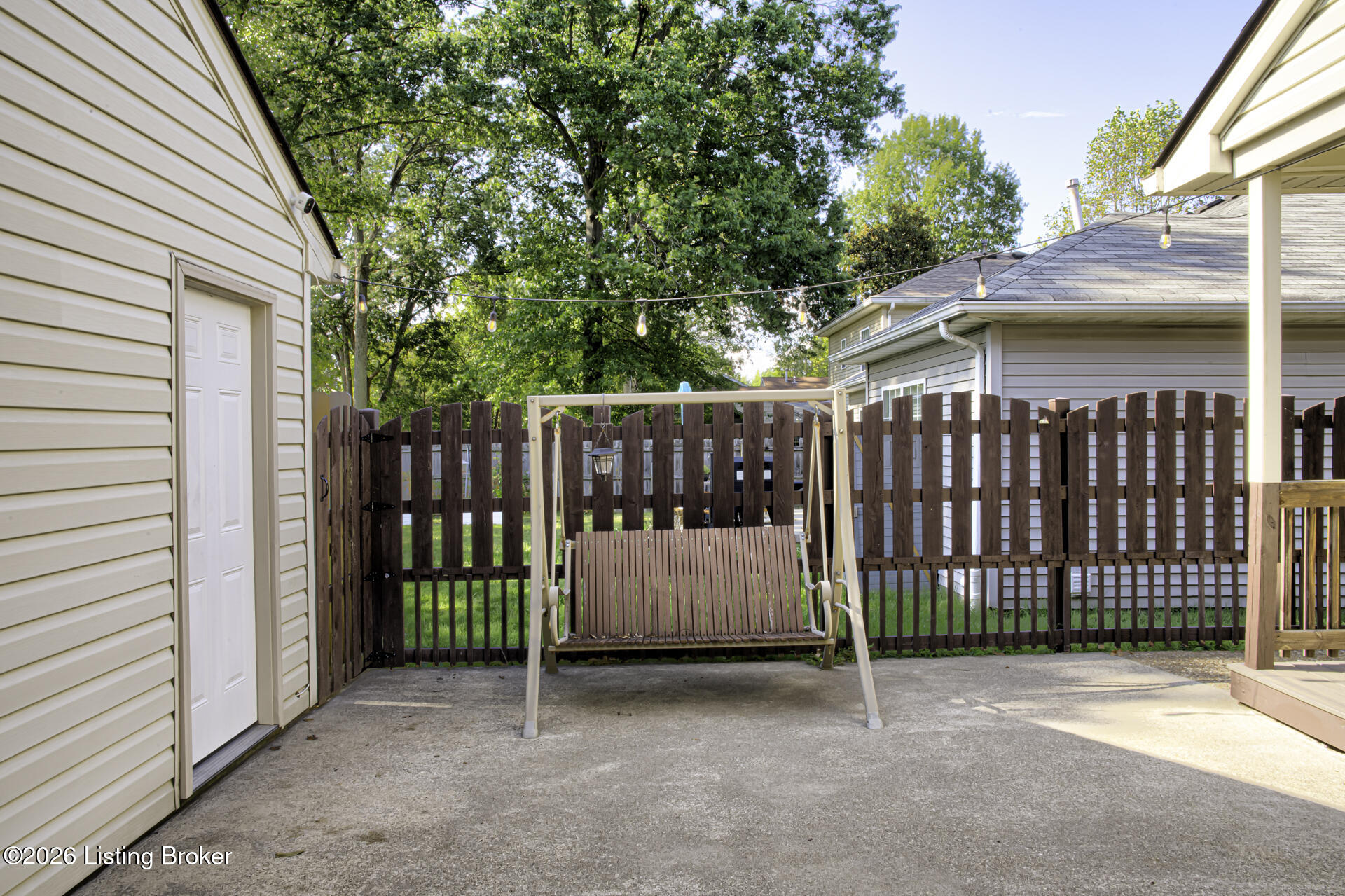 600 Washburn Ave Property Photo 21