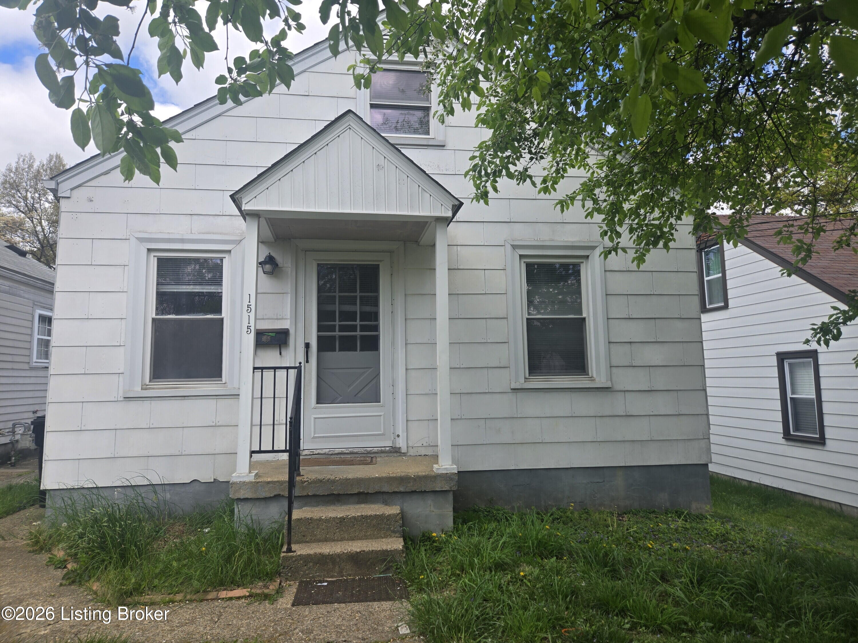 1515 Huntoon Ave Property Photo 1