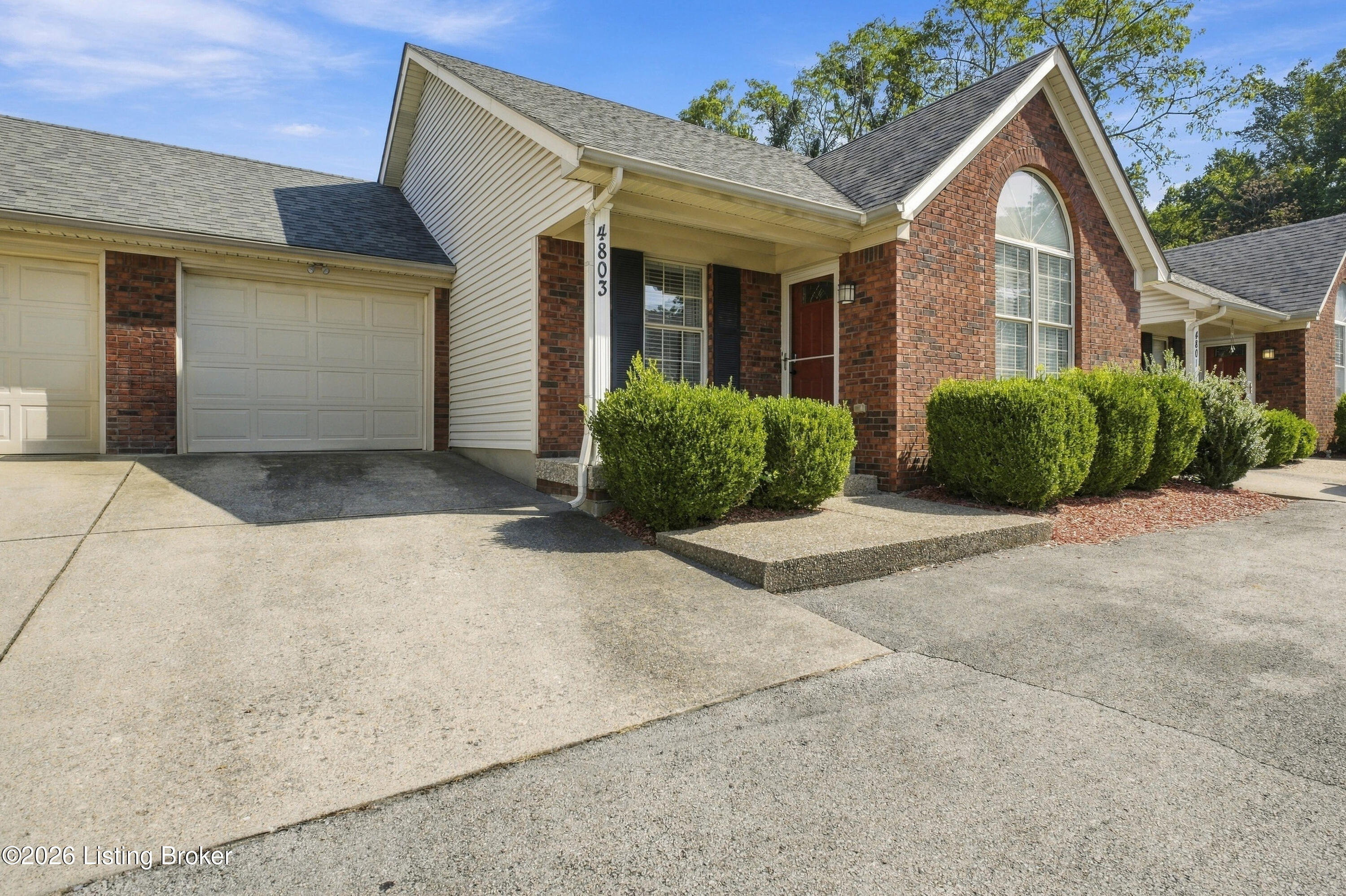 4803 Edge Valley Ln Property Photo 2