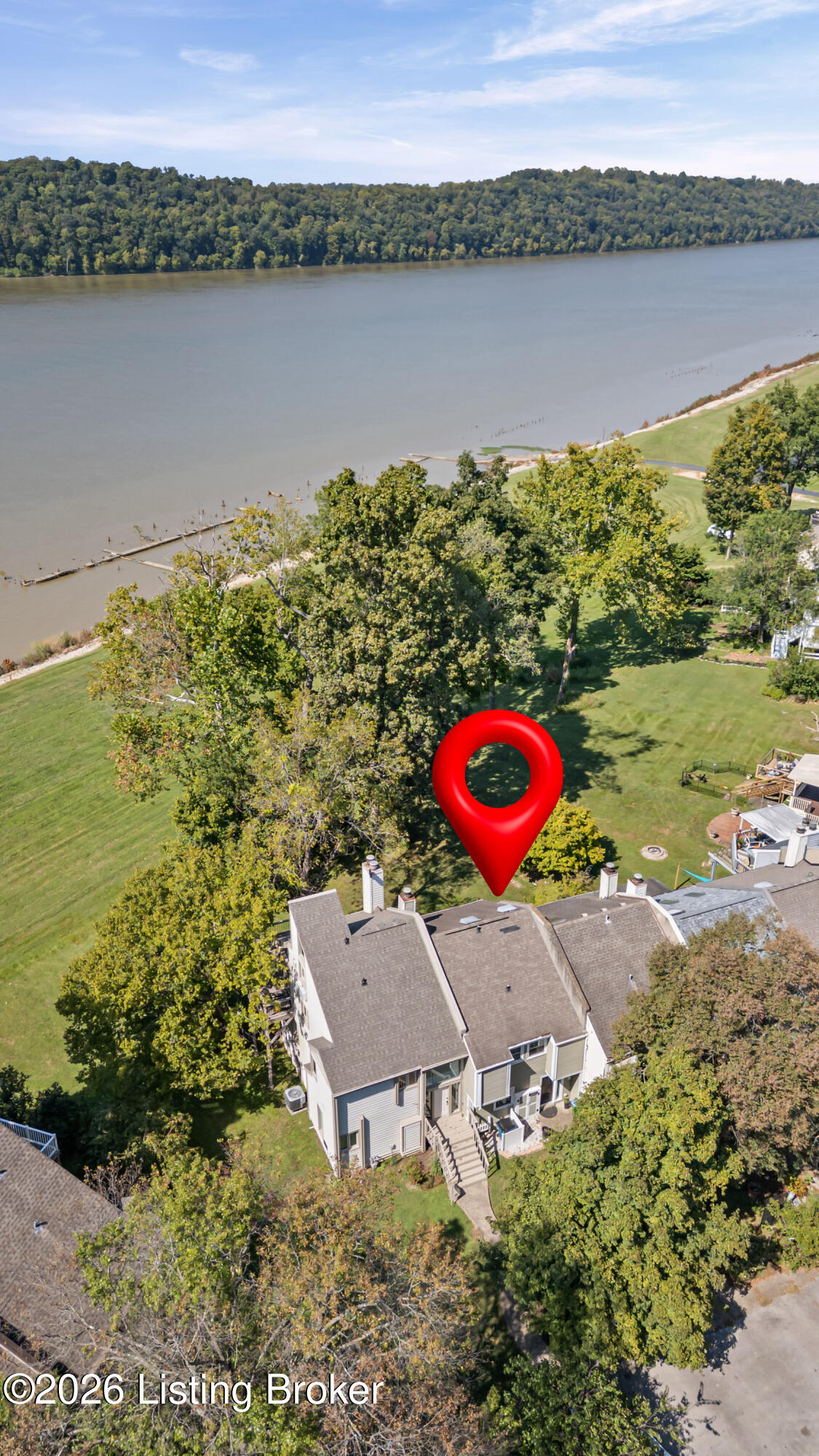 14017 Harbour Pl Property Photo 7