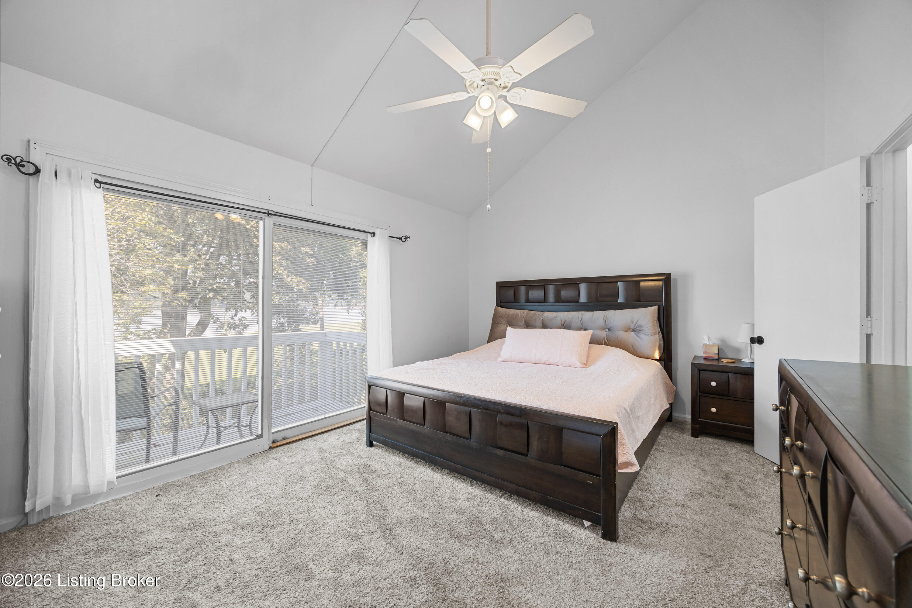 14017 Harbour Pl Property Photo 25