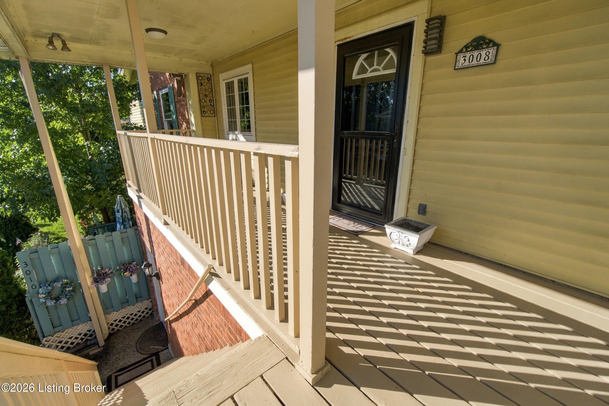 3008 Treeview Ct Property Photo 24