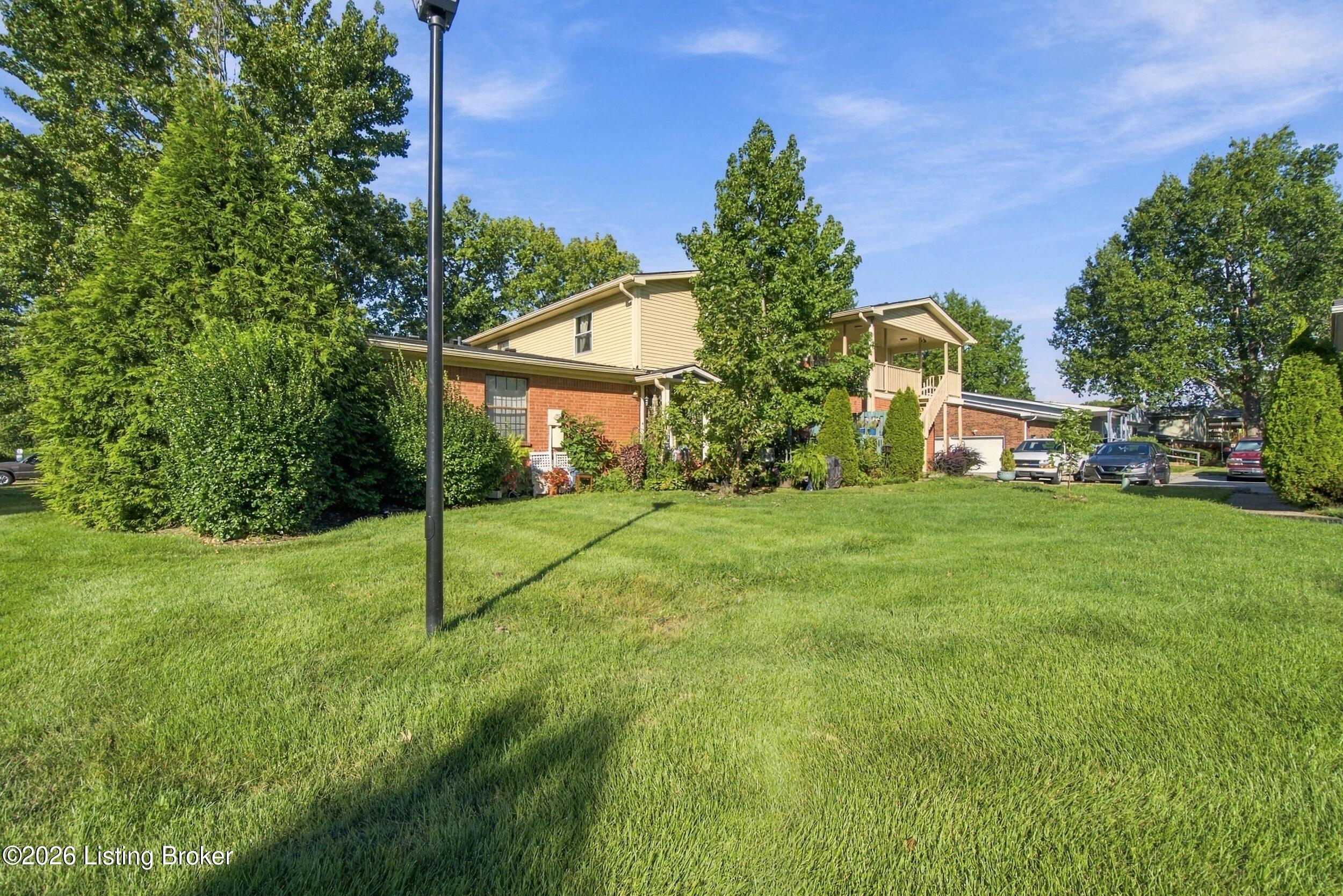 3008 Treeview Ct Property Photo 34