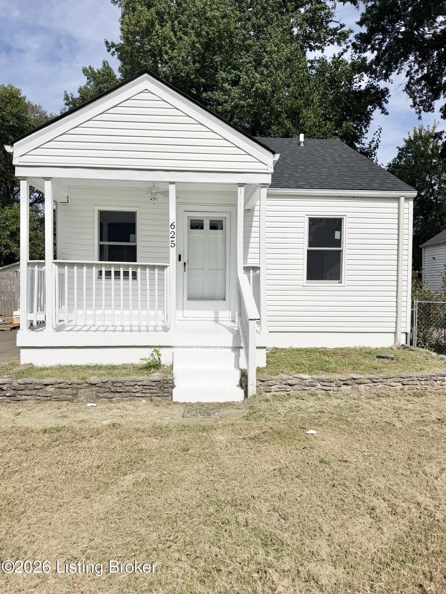 625 Gheens Ave Property Photo 1