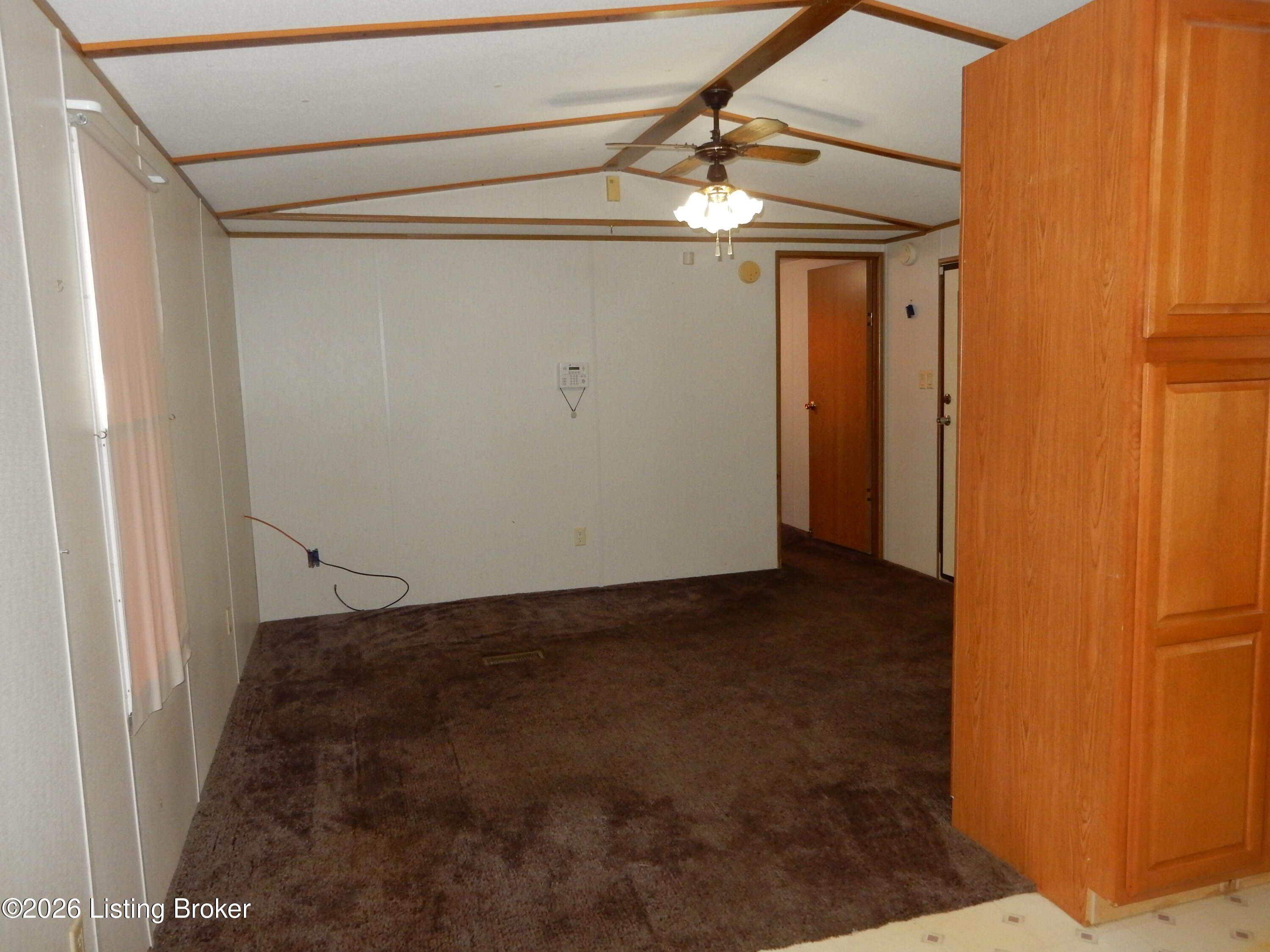 426 Tuts Rd Property Photo 7
