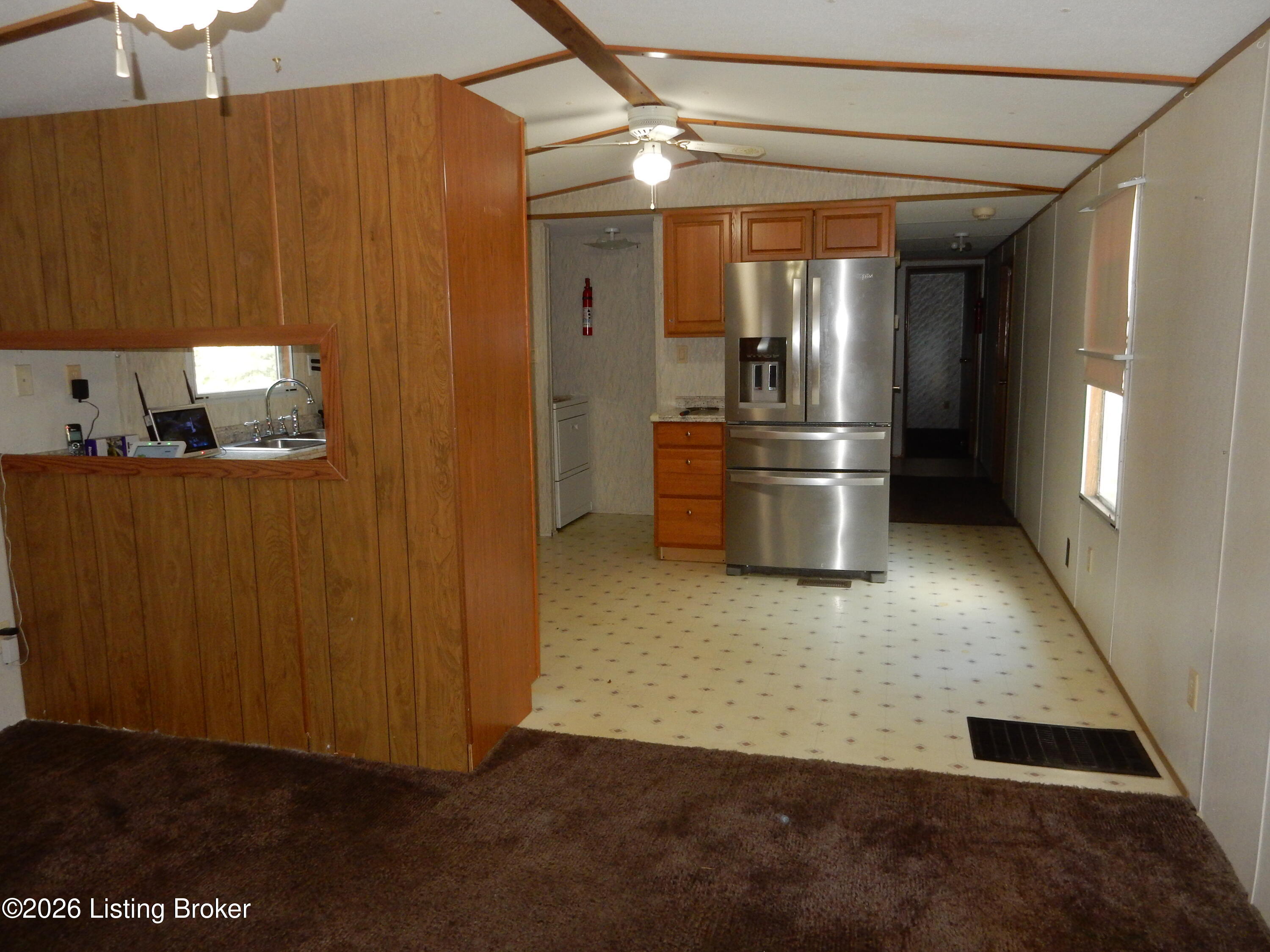 426 Tuts Rd Property Photo 8