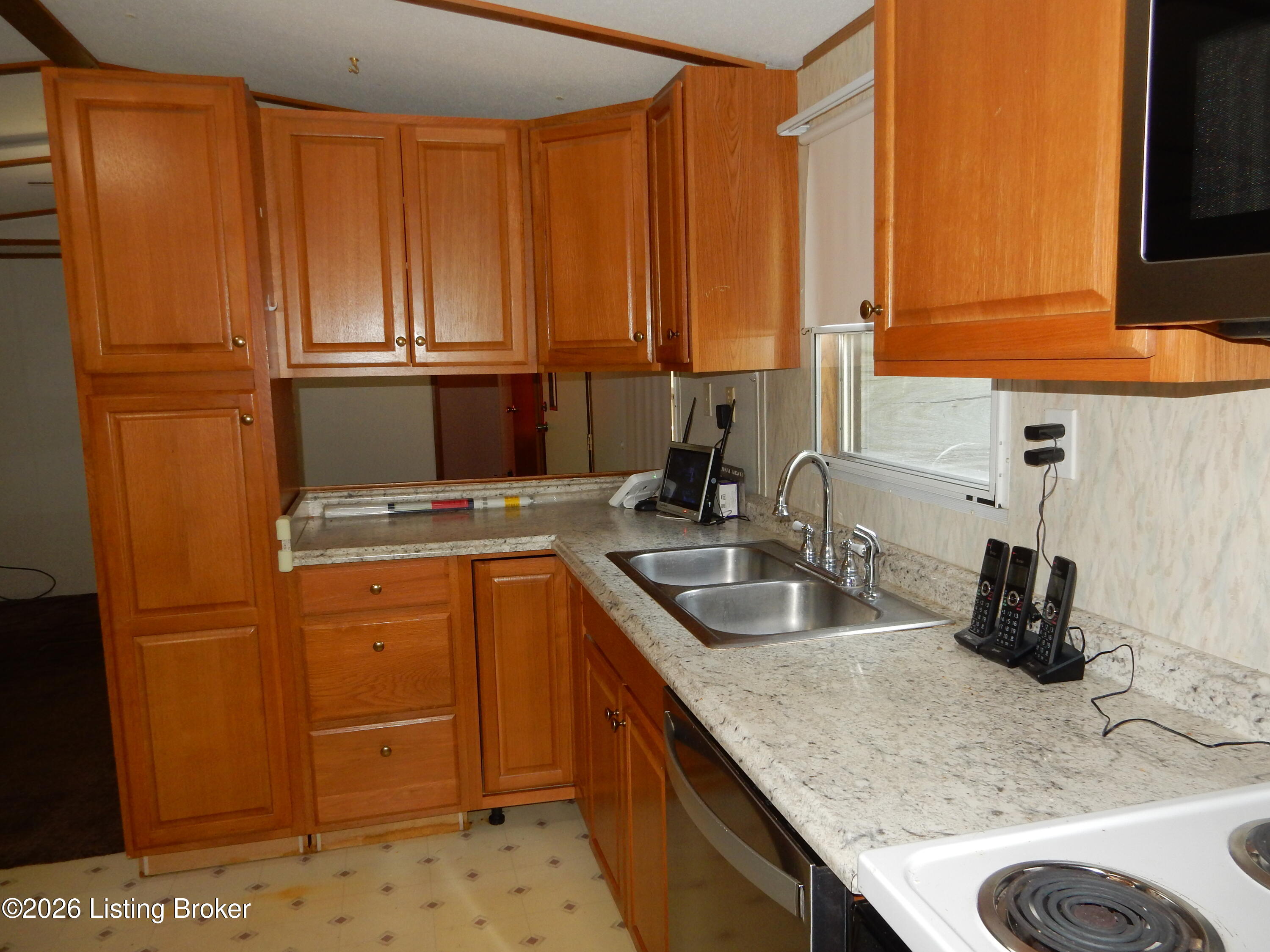 426 Tuts Rd Property Photo 13