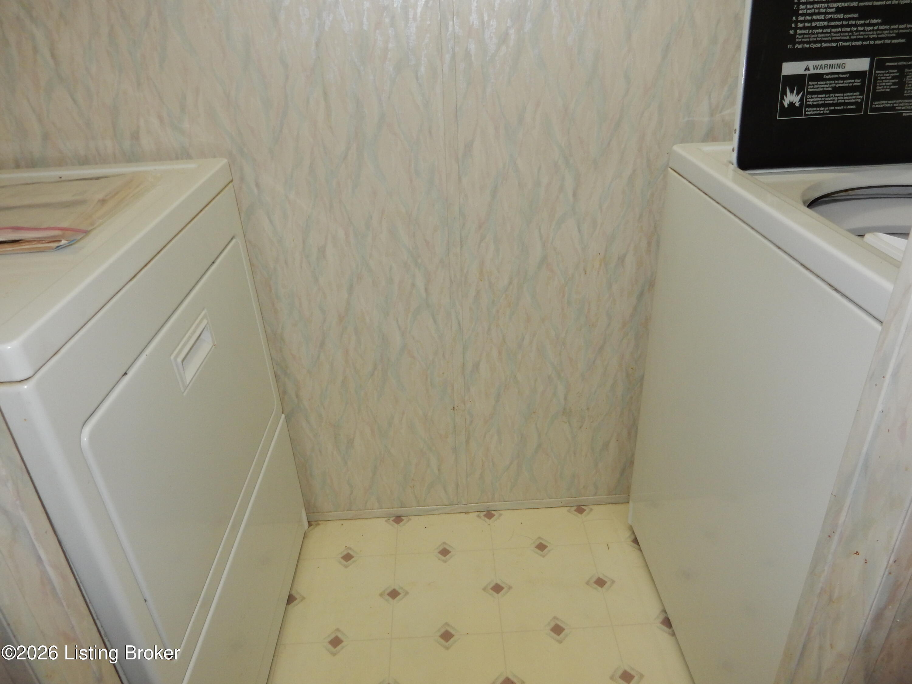 426 Tuts Rd Property Photo 15