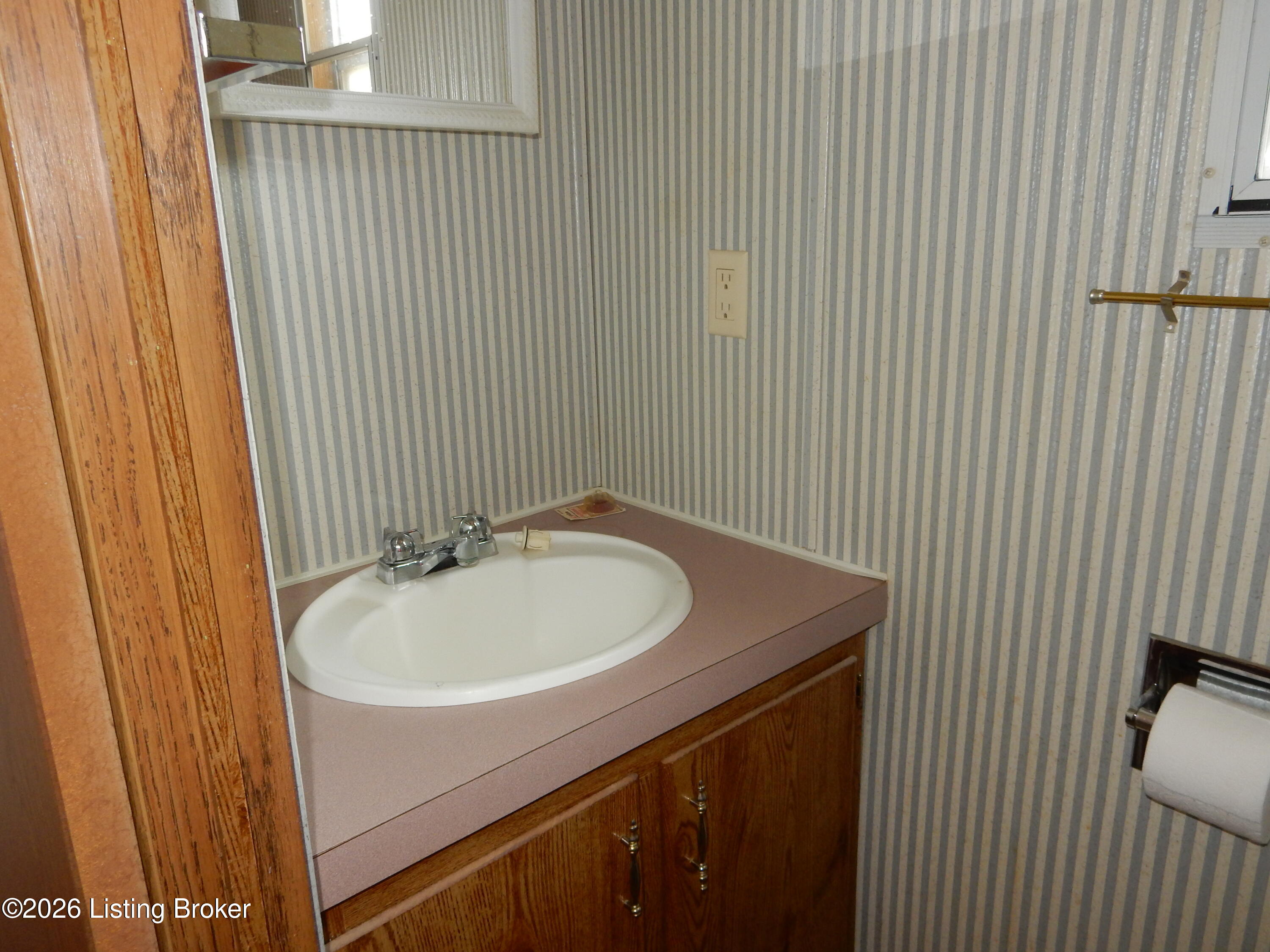 426 Tuts Rd Property Photo 24