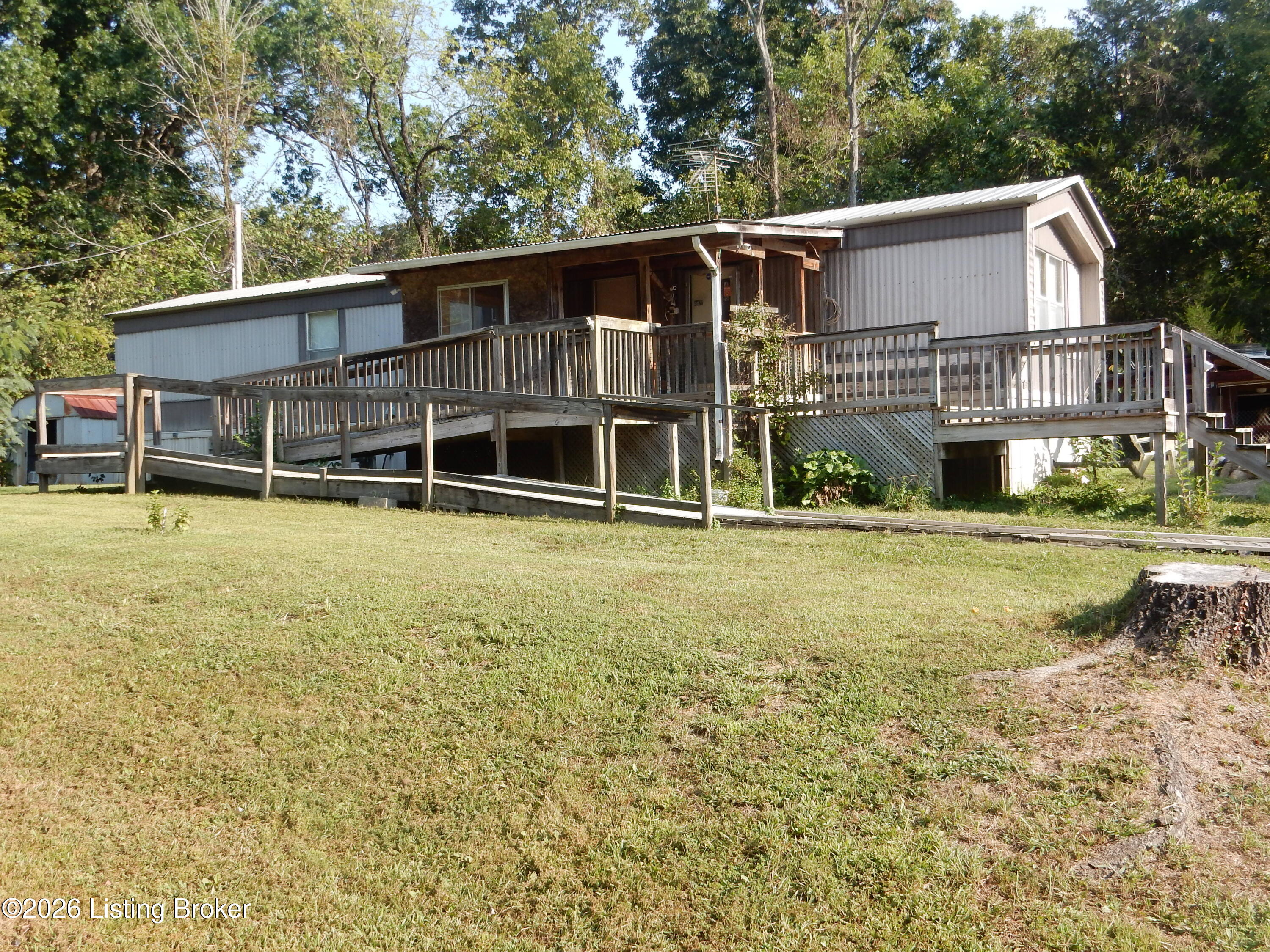 426 Tuts Rd Property Photo 25