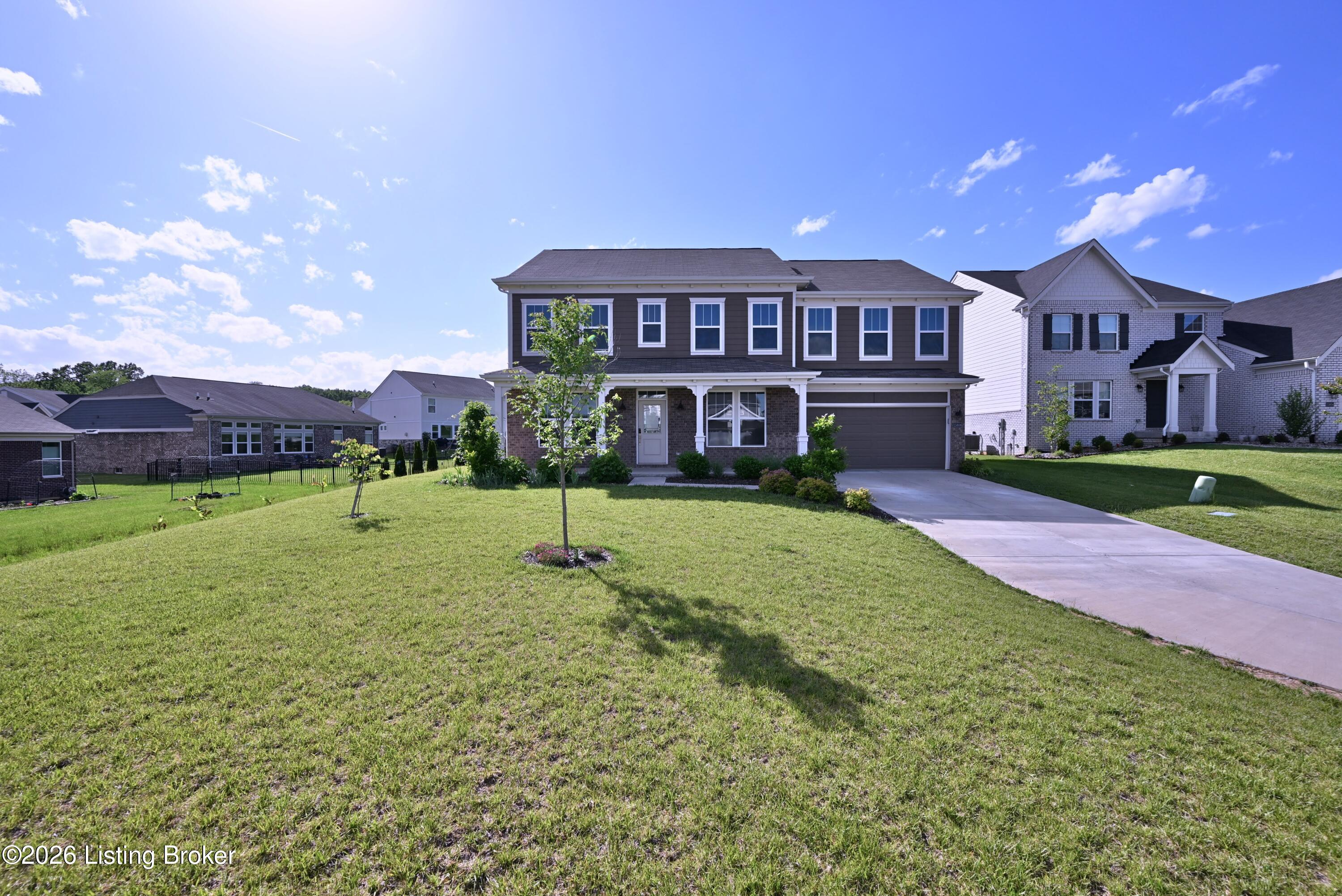 15806 Stonehouse Ct Property Photo 1