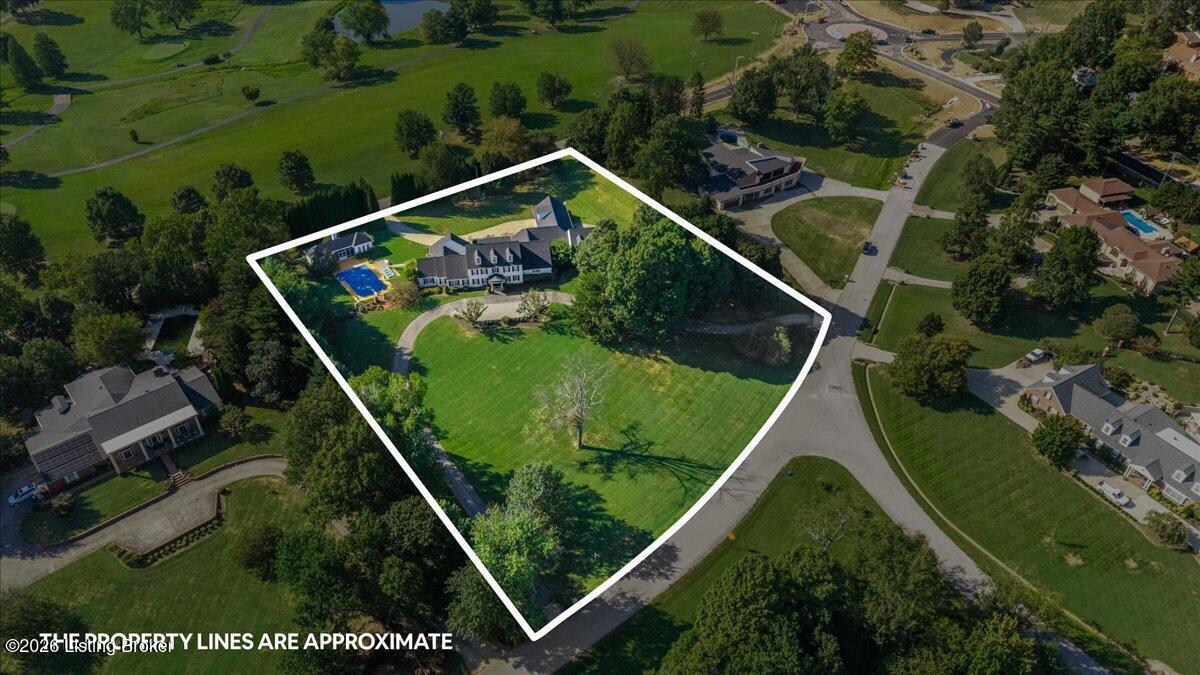 2 Stone Creek Park Property Photo 4