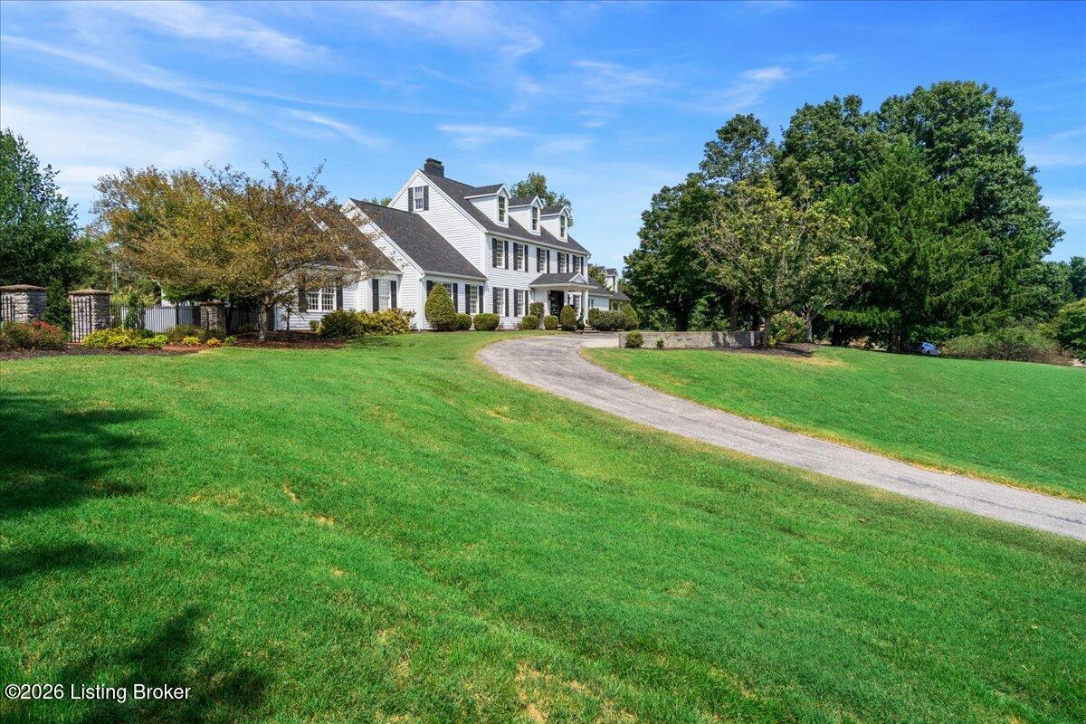 2 Stone Creek Park Property Photo 10
