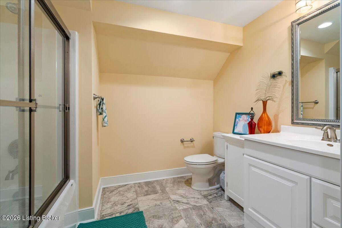 2 Stone Creek Park Property Photo 66