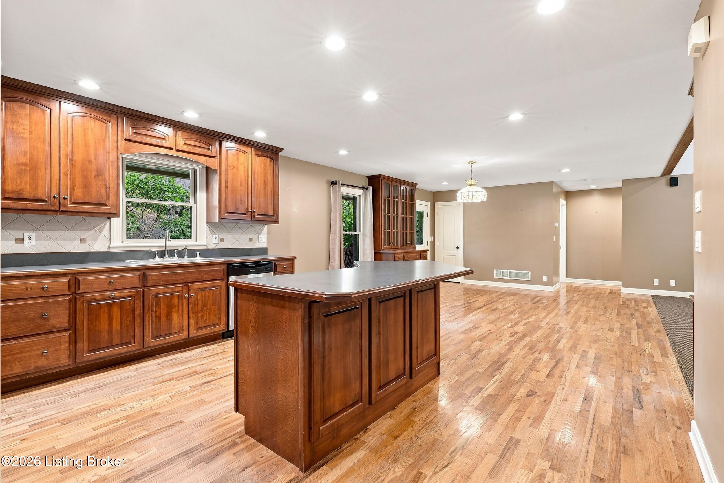 2801 Pattons Creek Rd Property Photo 8