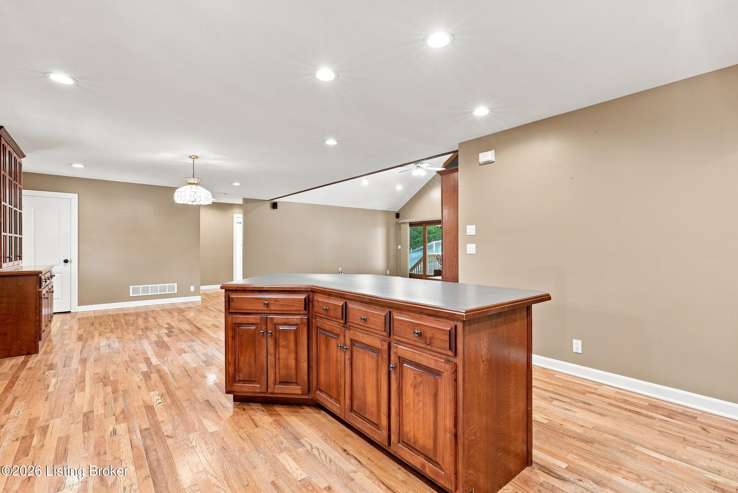 2801 Pattons Creek Rd Property Photo 11