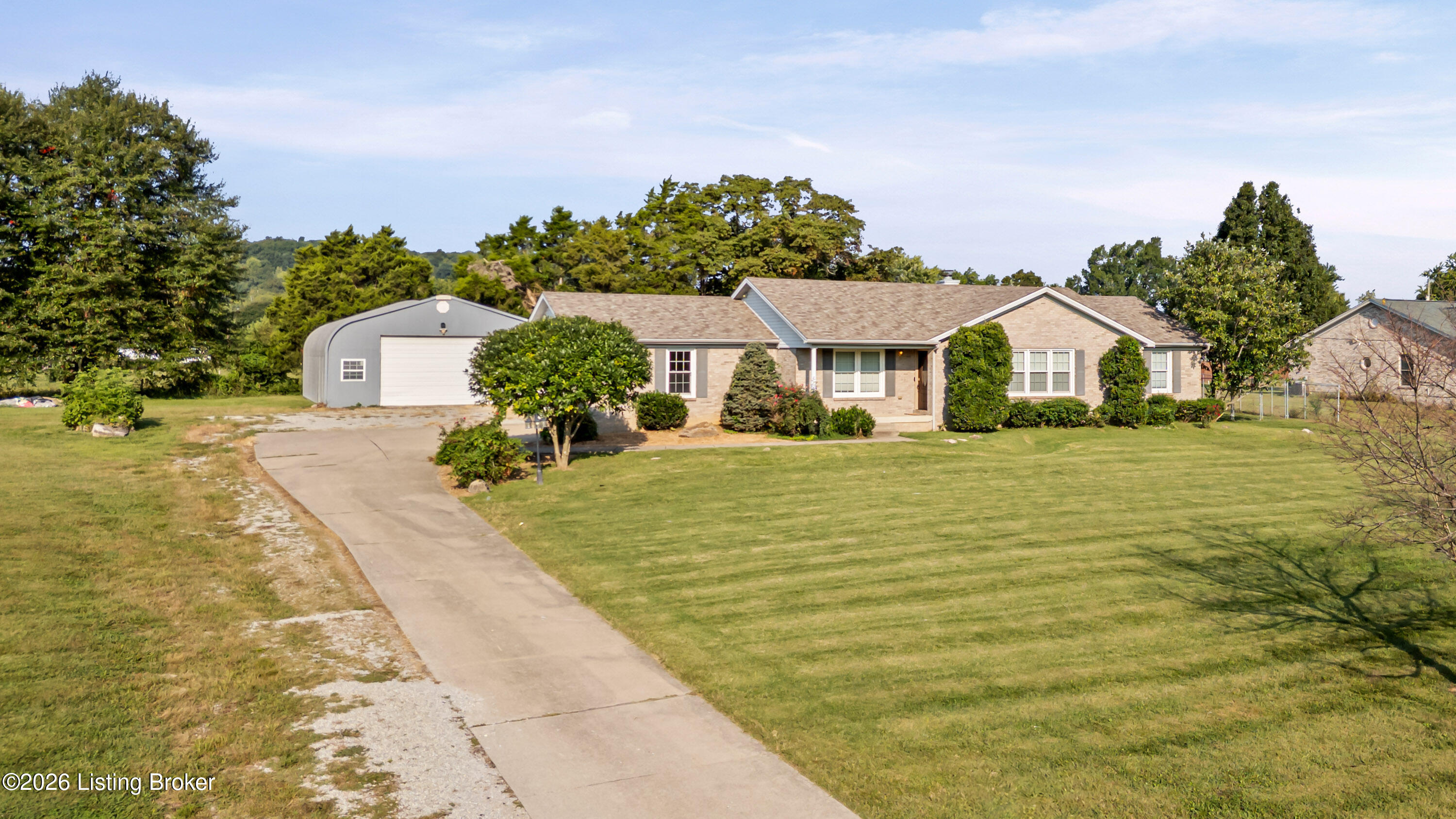 171 Williams Ct Property Photo 3