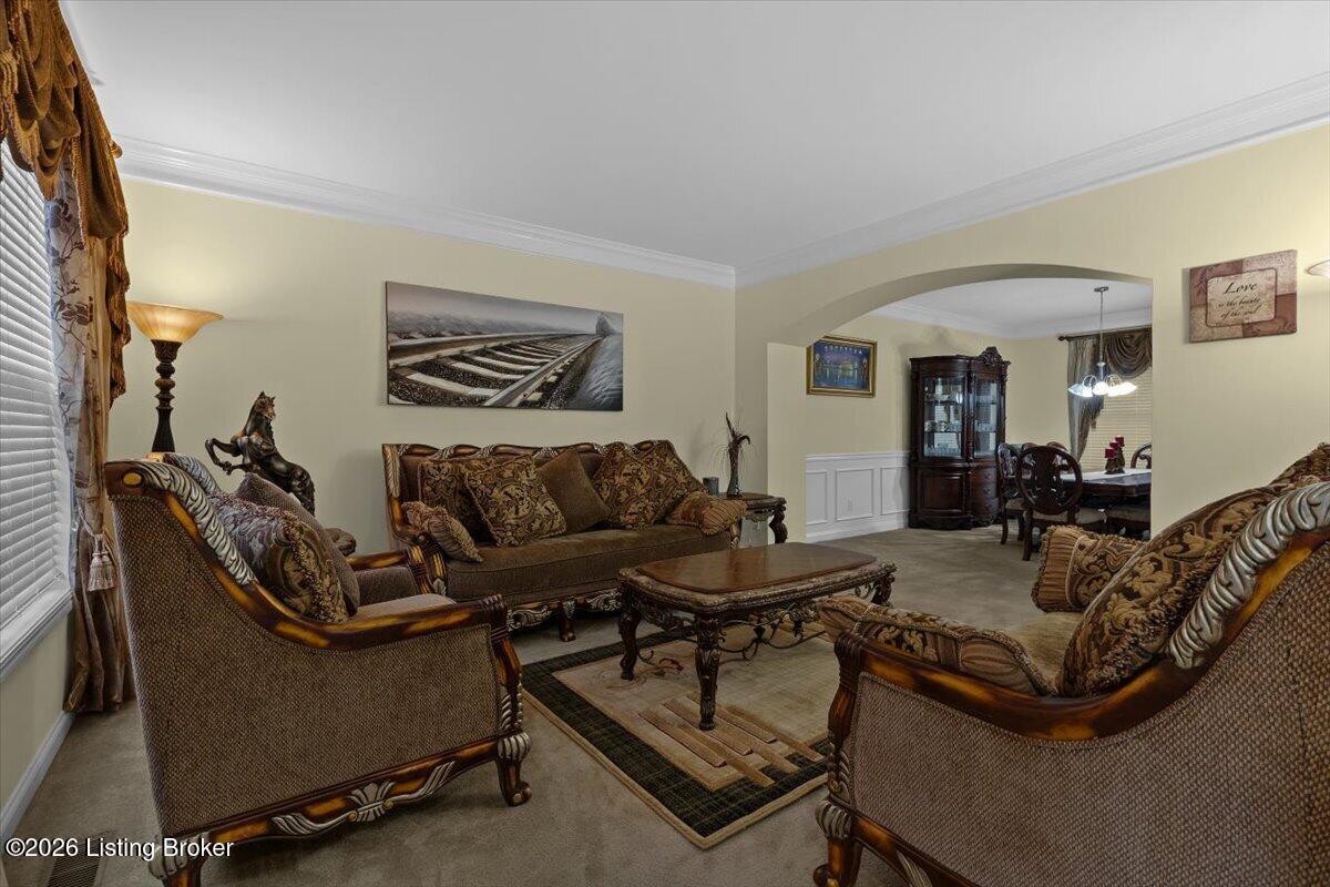 2108 Cherry Creek Rd Property Photo 9