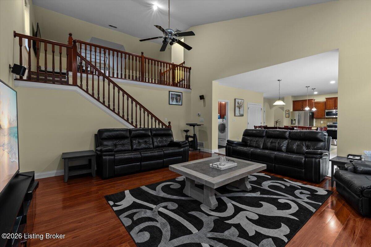 2108 Cherry Creek Rd Property Photo 21