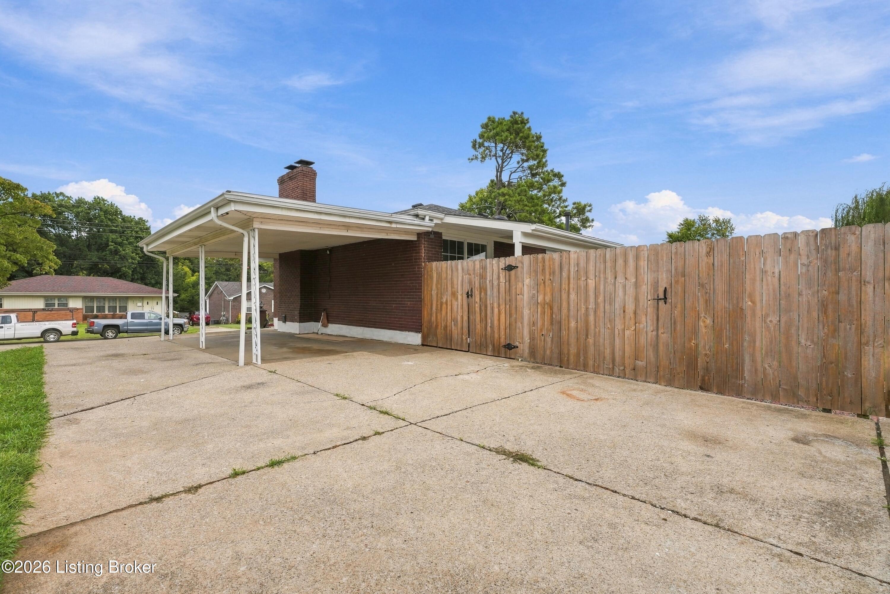 5918 Bay Pine Dr Property Photo 65