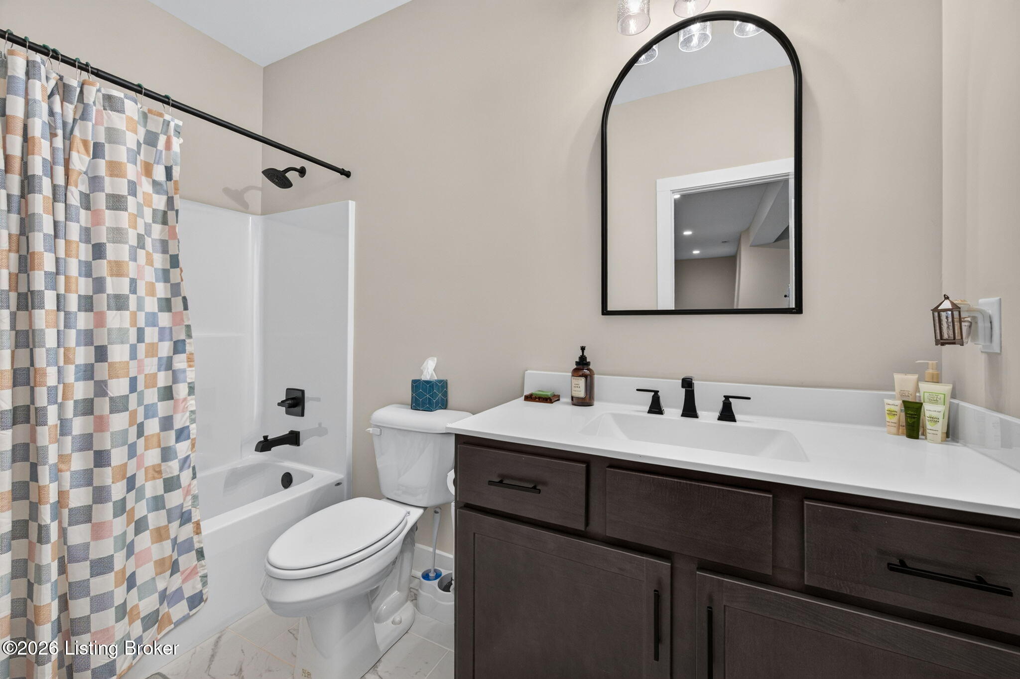 142 Dalton Dr Property Photo 37