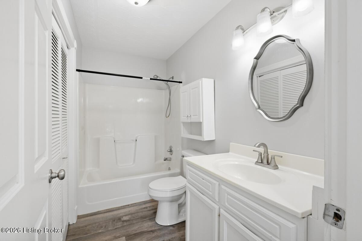 4730 Ky-52 Property Photo 9